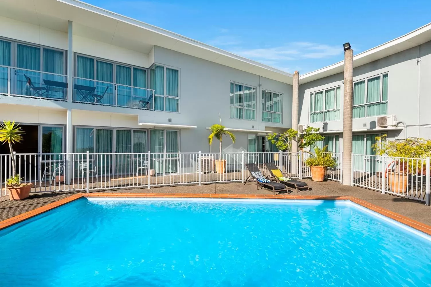 Swimming pool in Aristotles North Shore