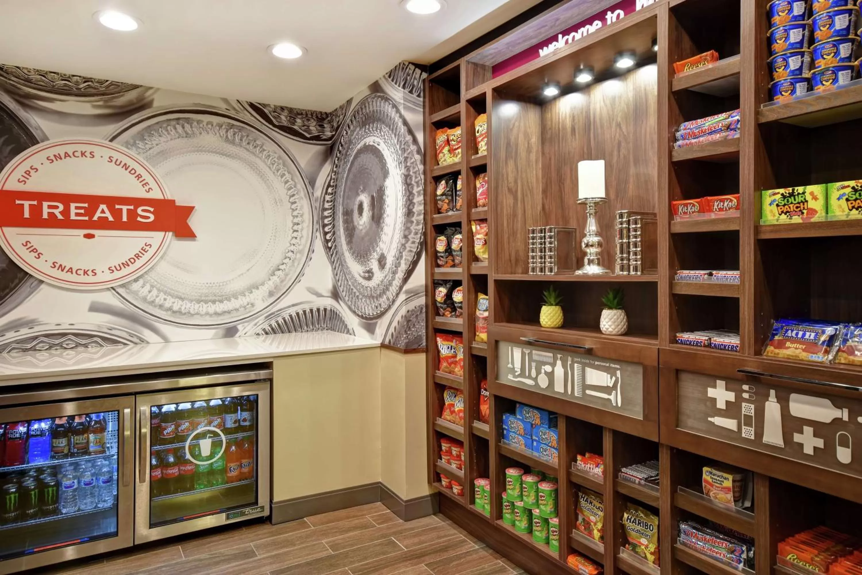 Restaurant/places to eat in Hampton Inn Atlanta-Mall Of Georgia