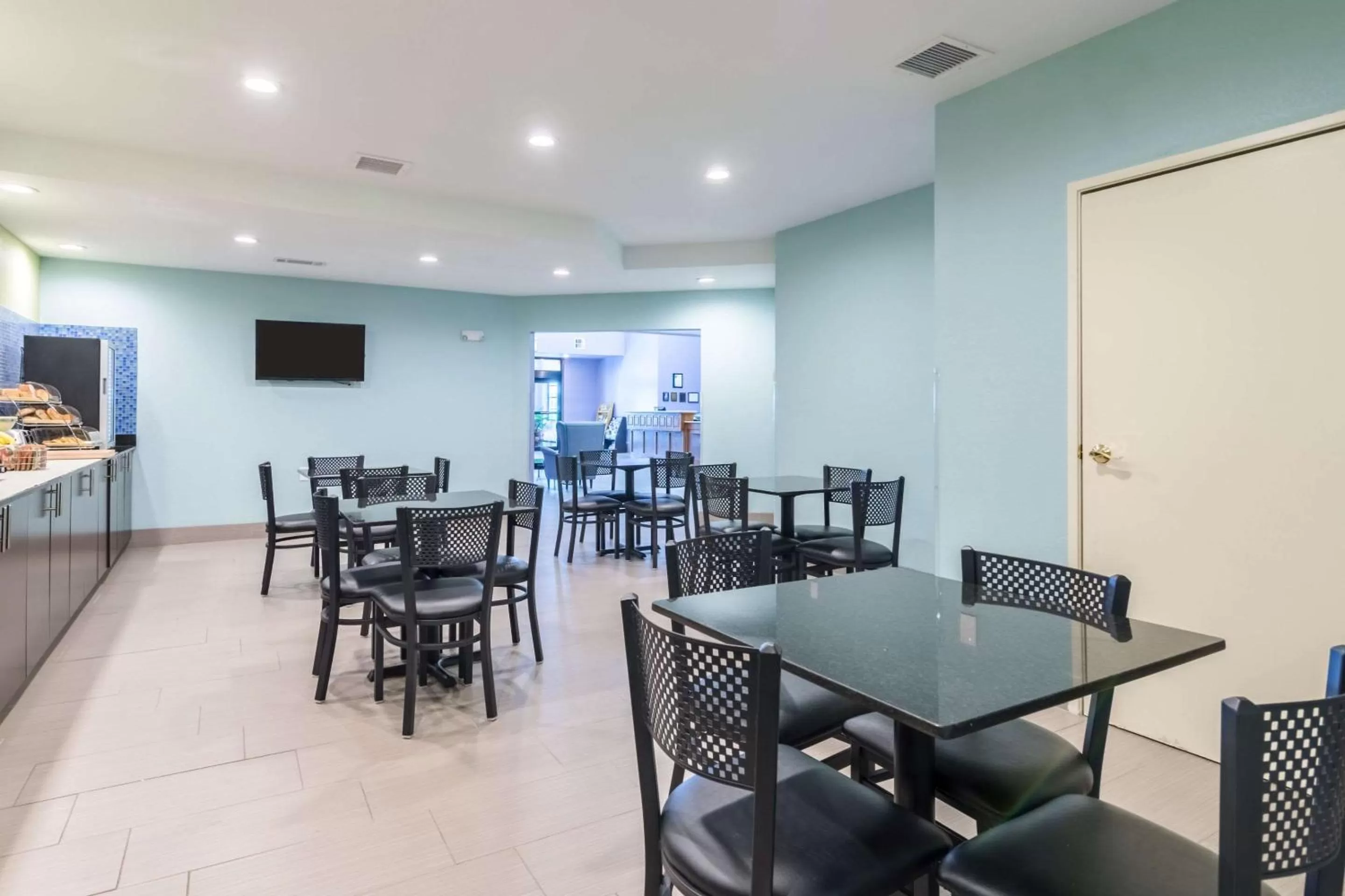 Restaurant/places to eat in Quality Inn & Suites of Alma - Northeast from Fort Smith
