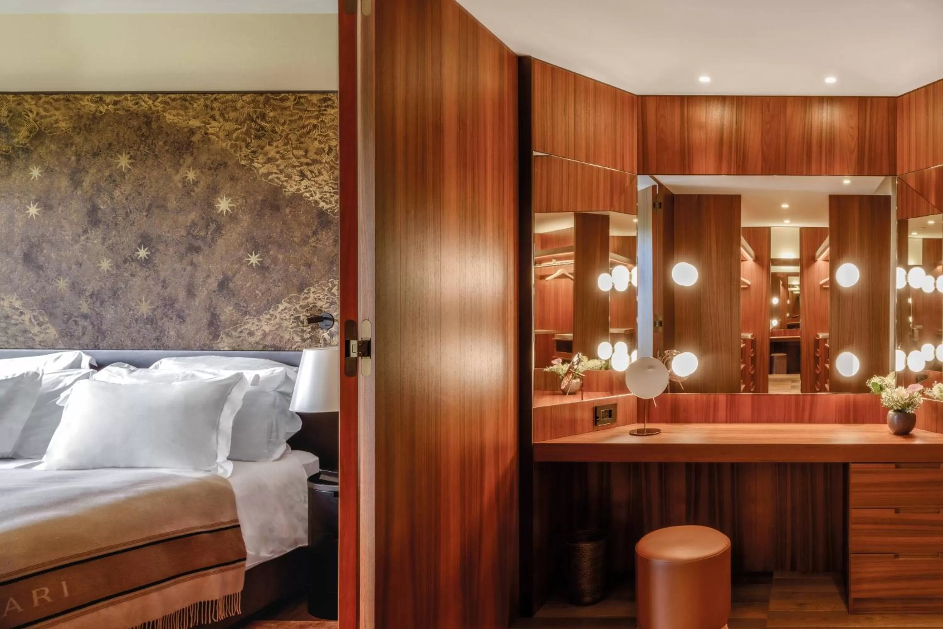 Bedroom, Bed in Bvlgari Hotel Milano