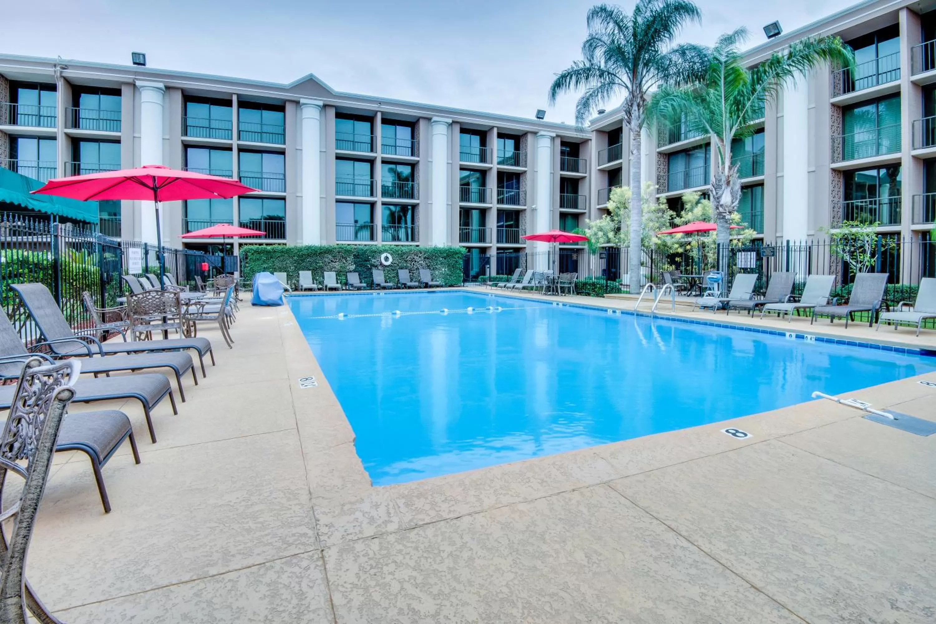 Swimming pool in Ramada by Wyndham Metairie New Orleans Airport