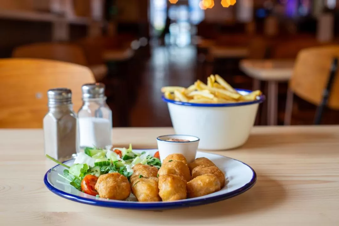 Food and drinks in Hampton Hotel & restaurant