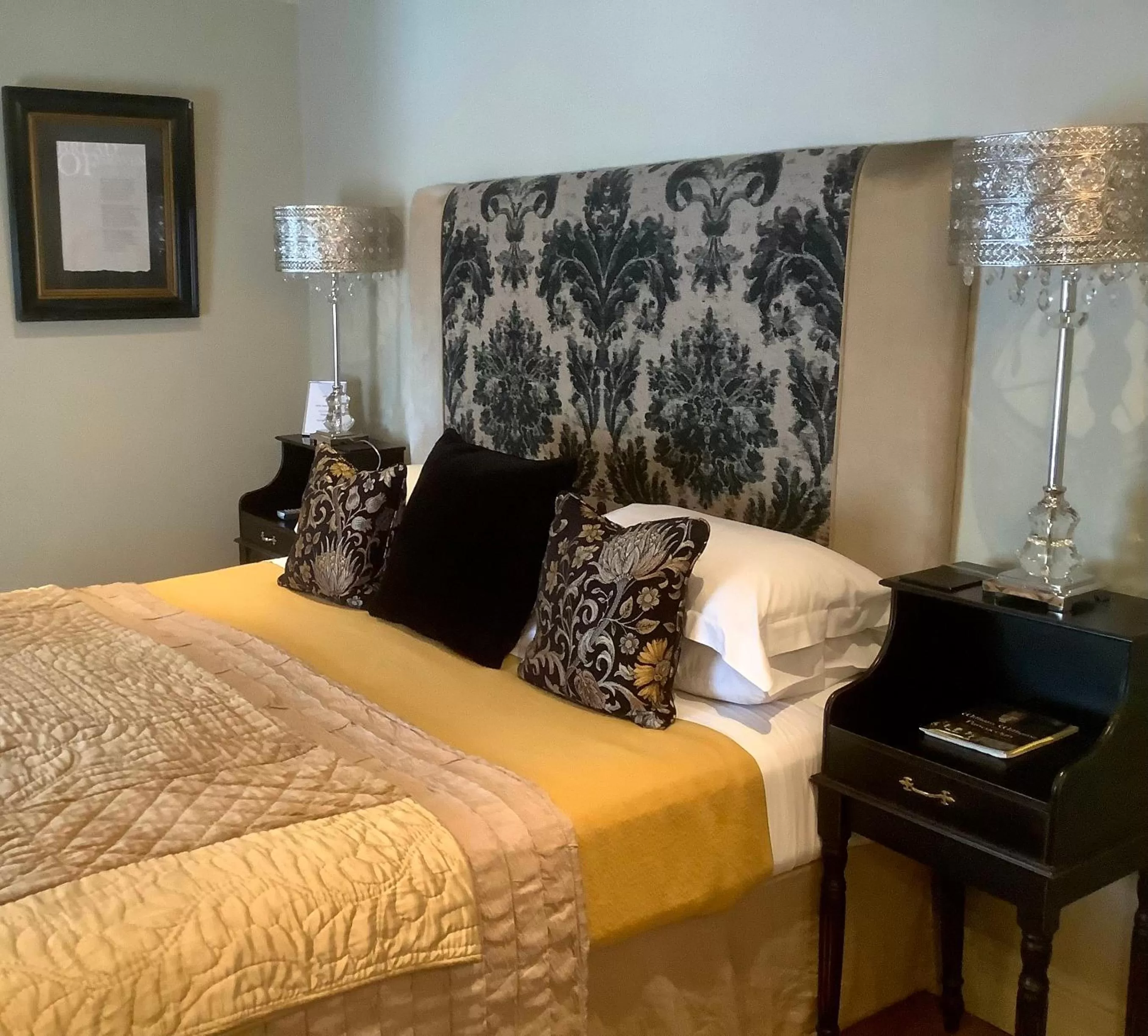 Superior Double Room in The New White Lion