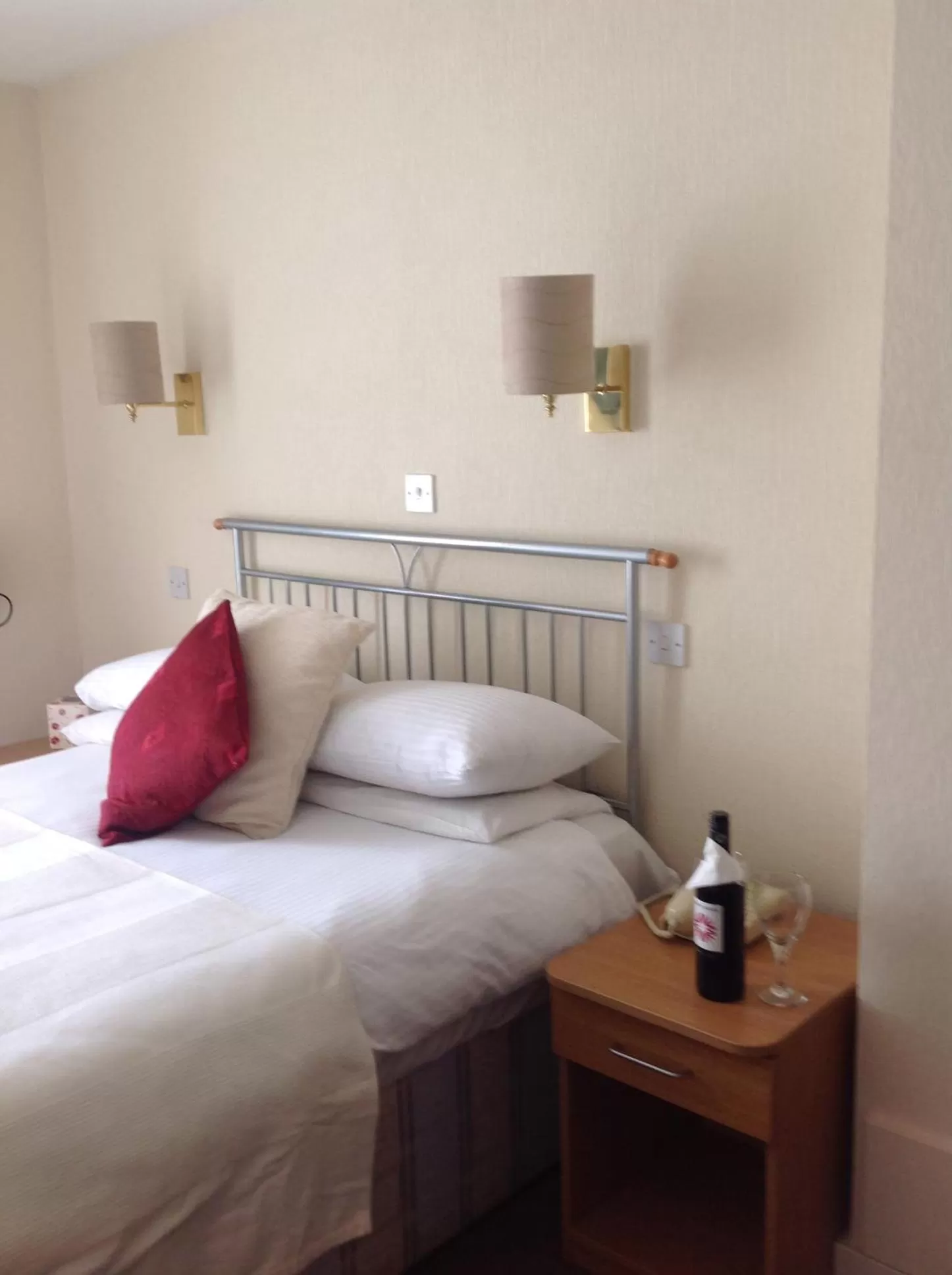 Bedroom, Bed in The George Hotel