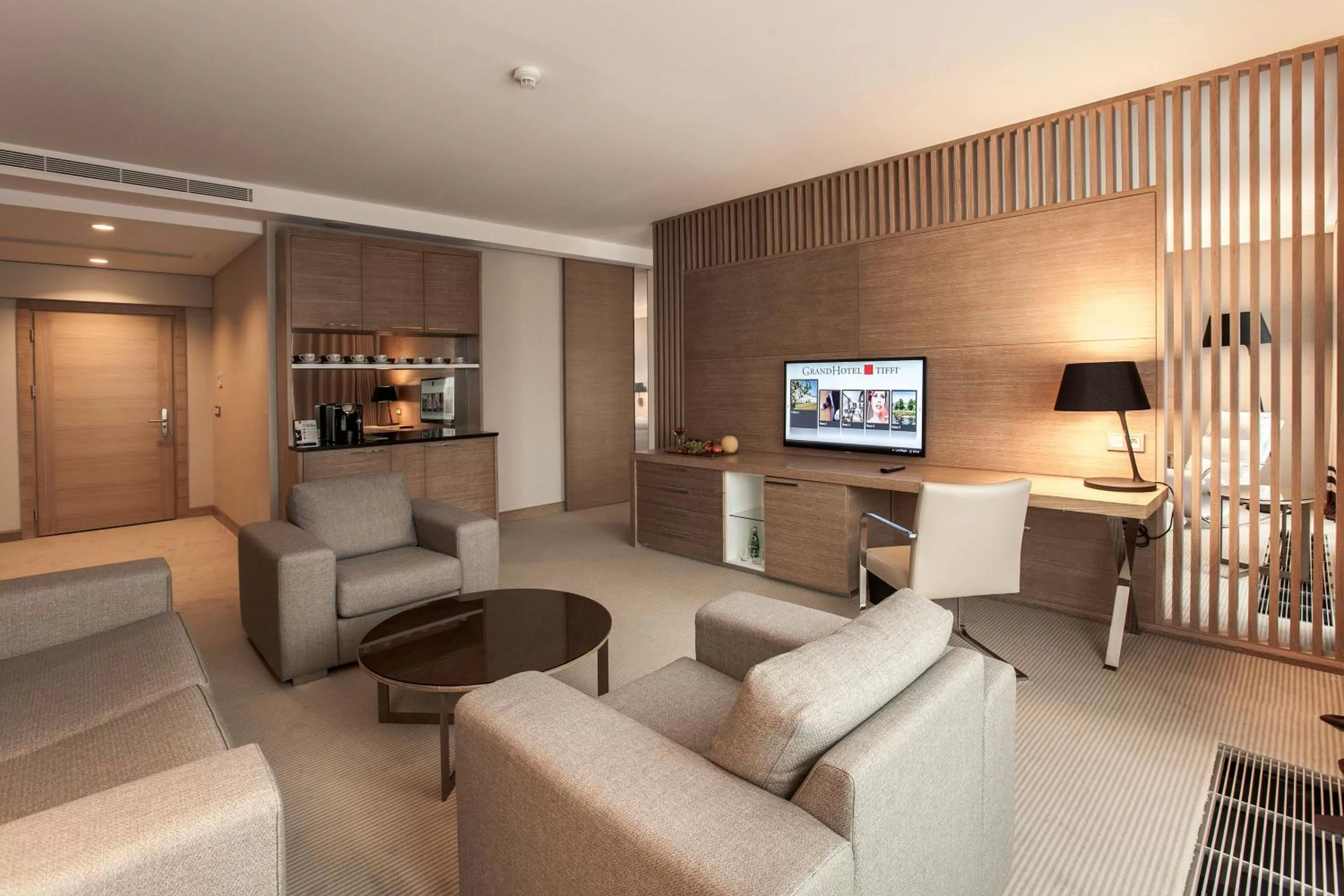 Living room in GrandHotel Tiffi