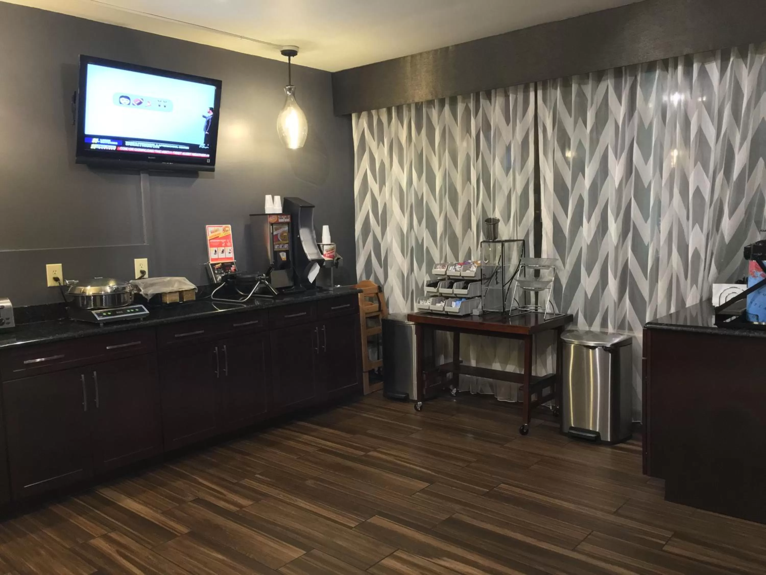 Food in Baymont by Wyndham Rocky Mount I-95