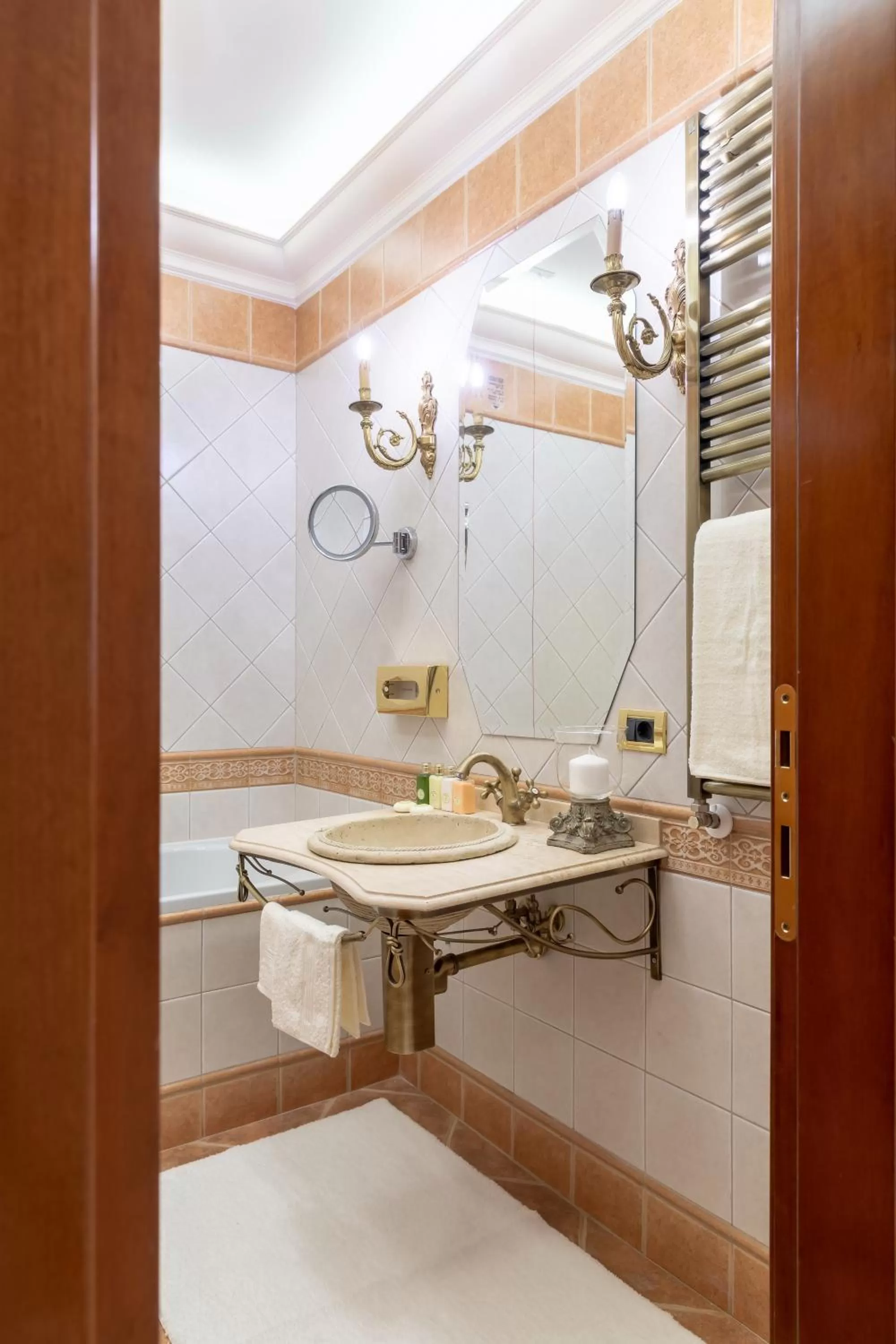Bathroom in Suter Palace Heritage Boutique Hotel