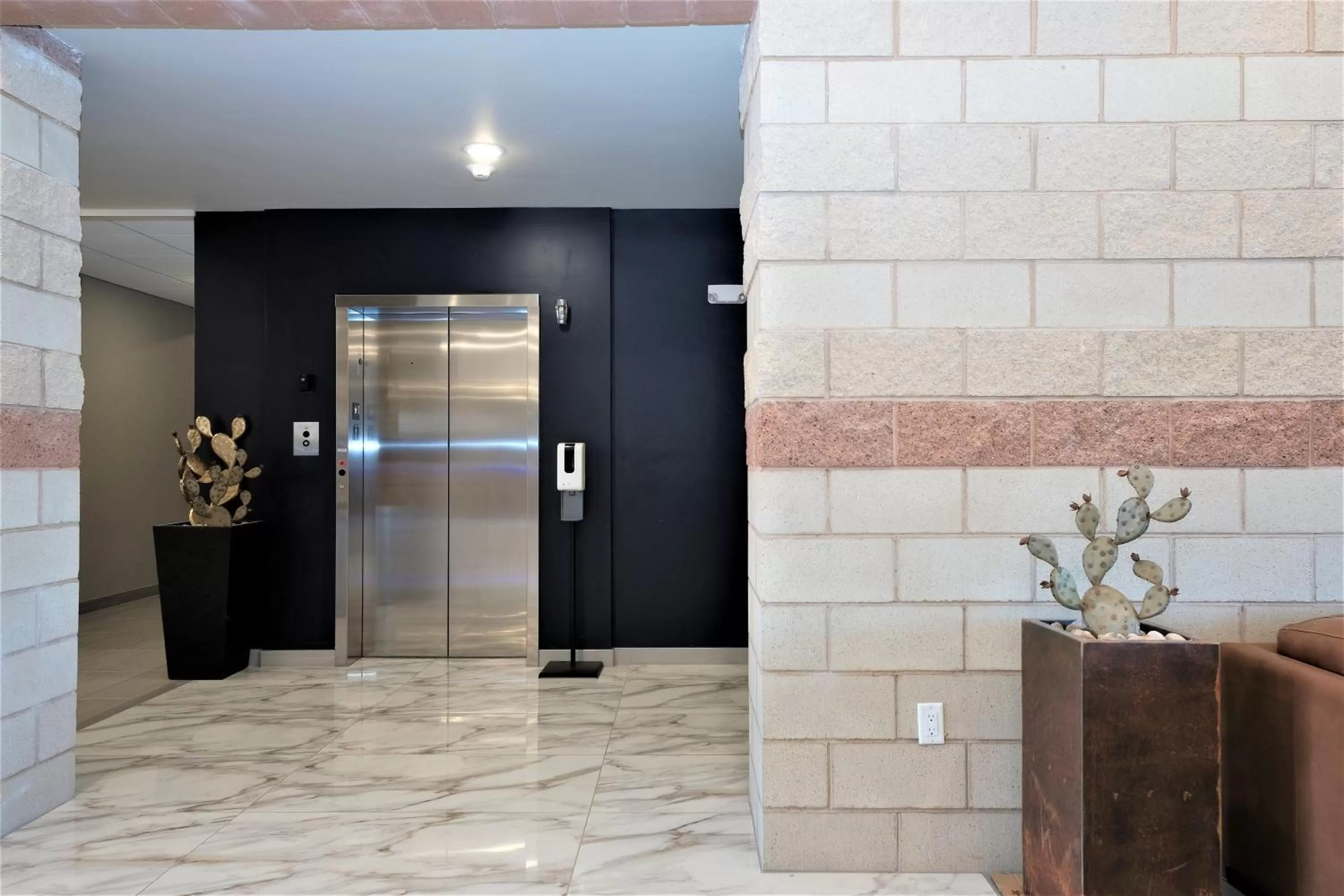 Lobby or reception in Scenic View Inn & Suites Moab