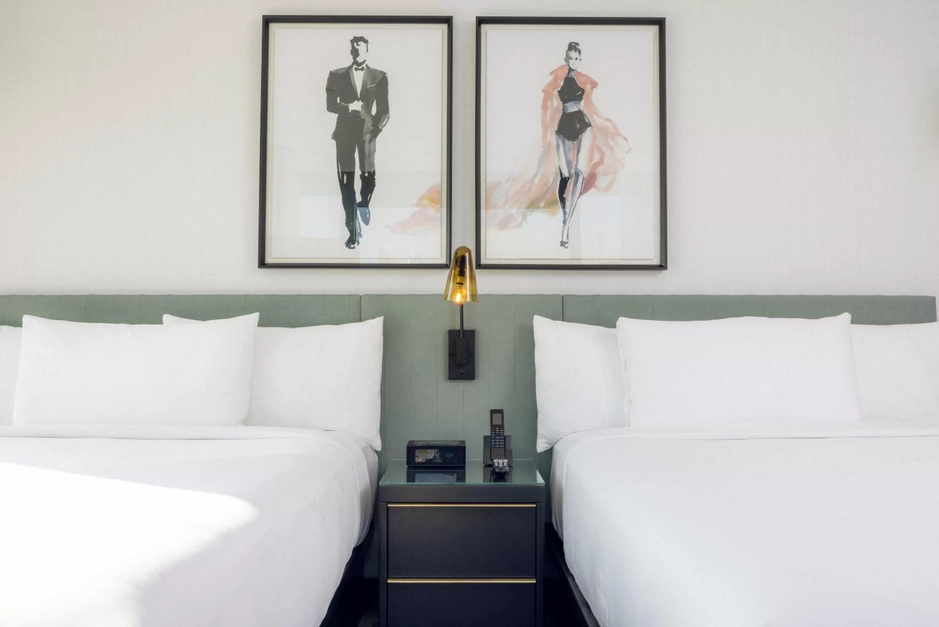 Bed in The Godfrey Hotel Hollywood