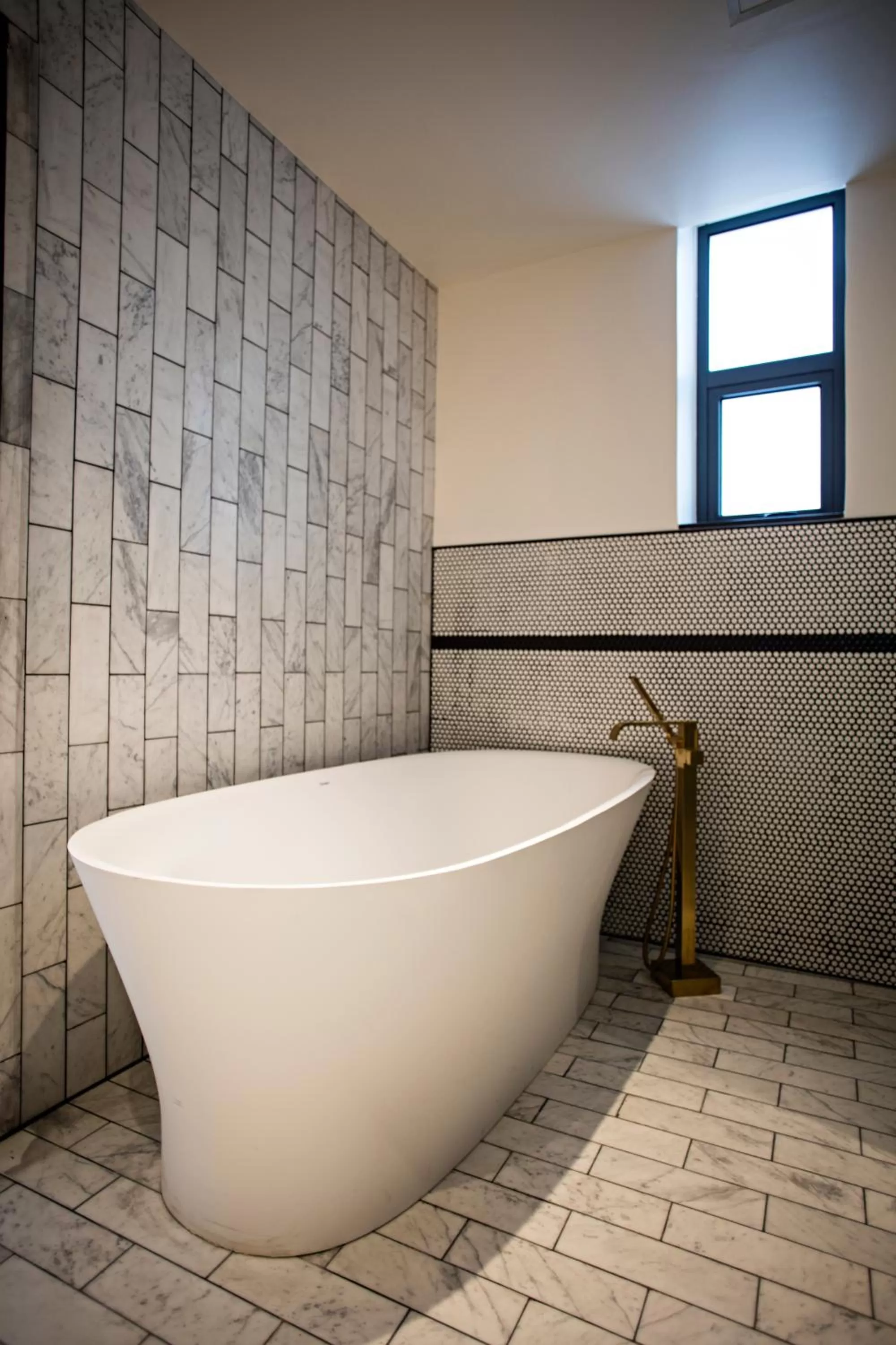 Hot Tub in Met Hotel