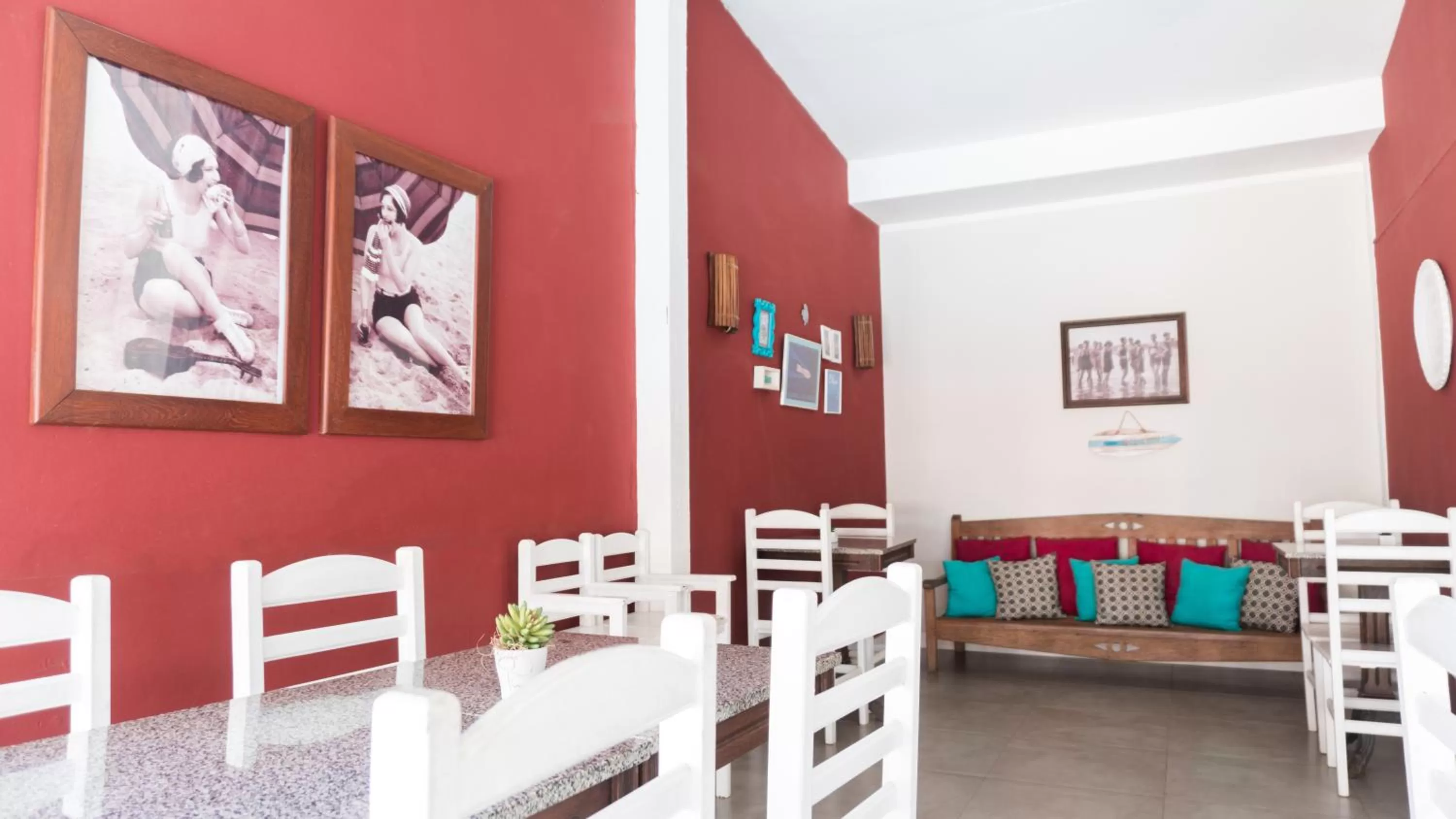 Restaurant/places to eat in Pousada Tartaruga