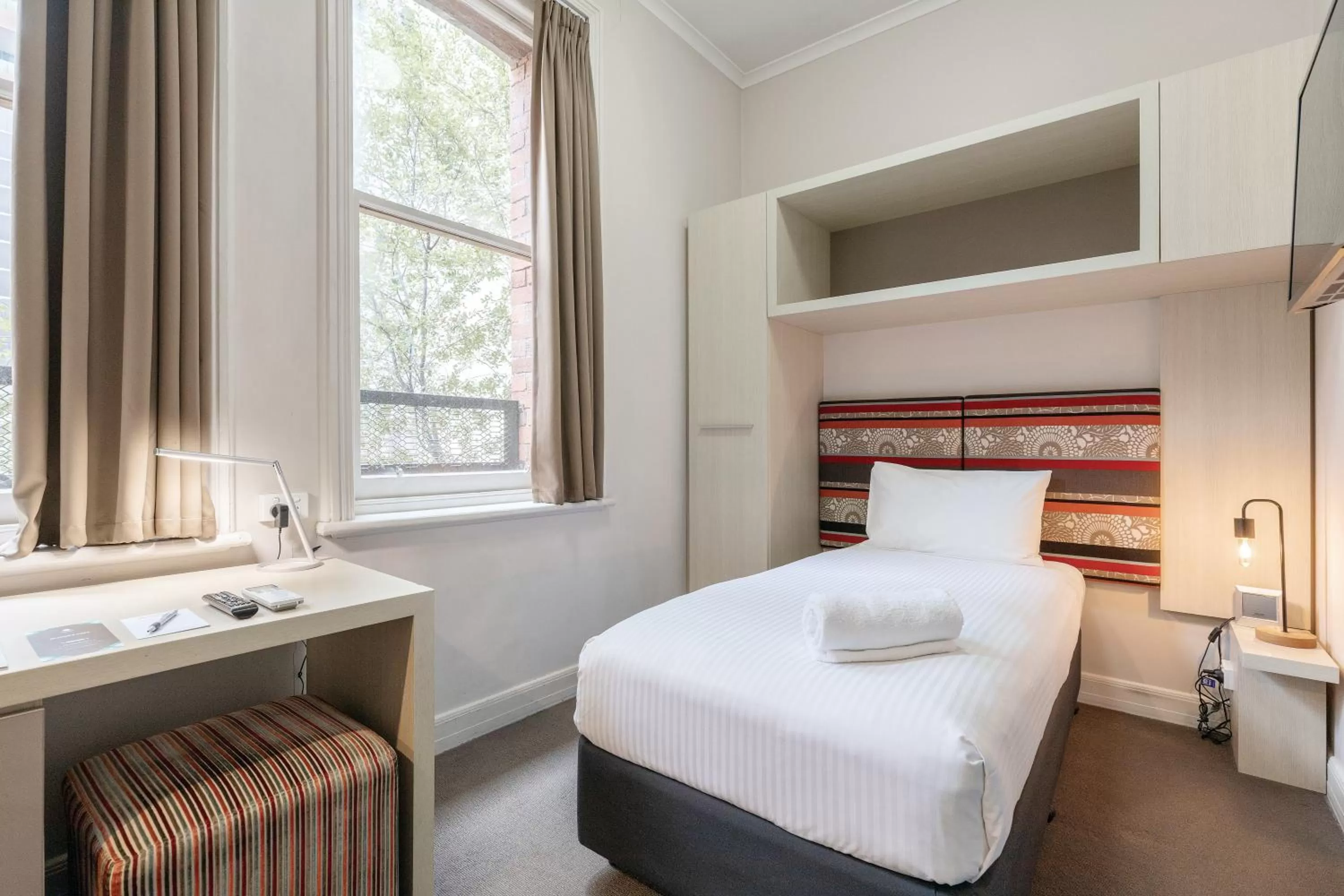 Bed in Best Western Melbourne City