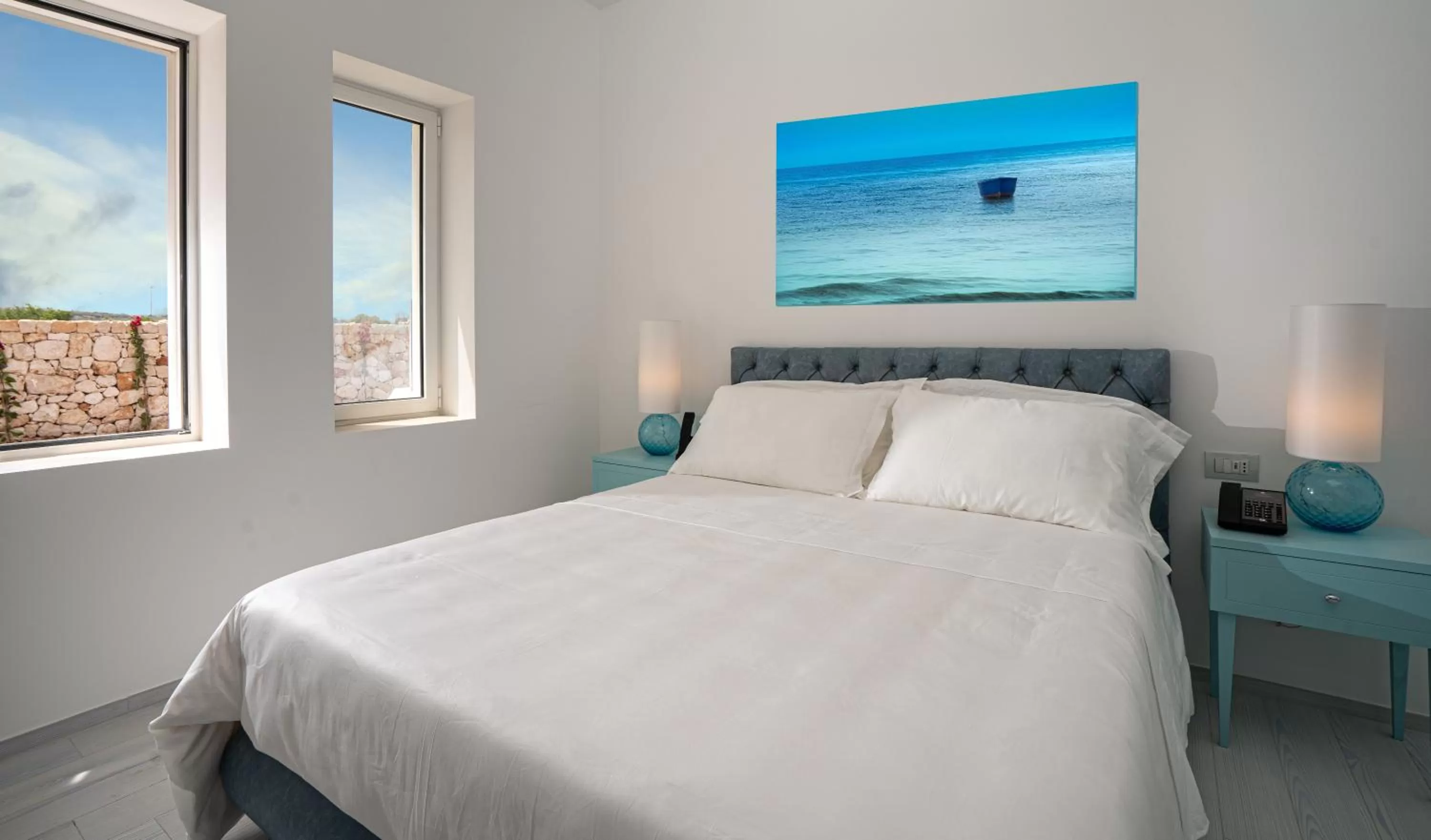 Bedroom, Bed in Grotta Palazzese Beach Hotel