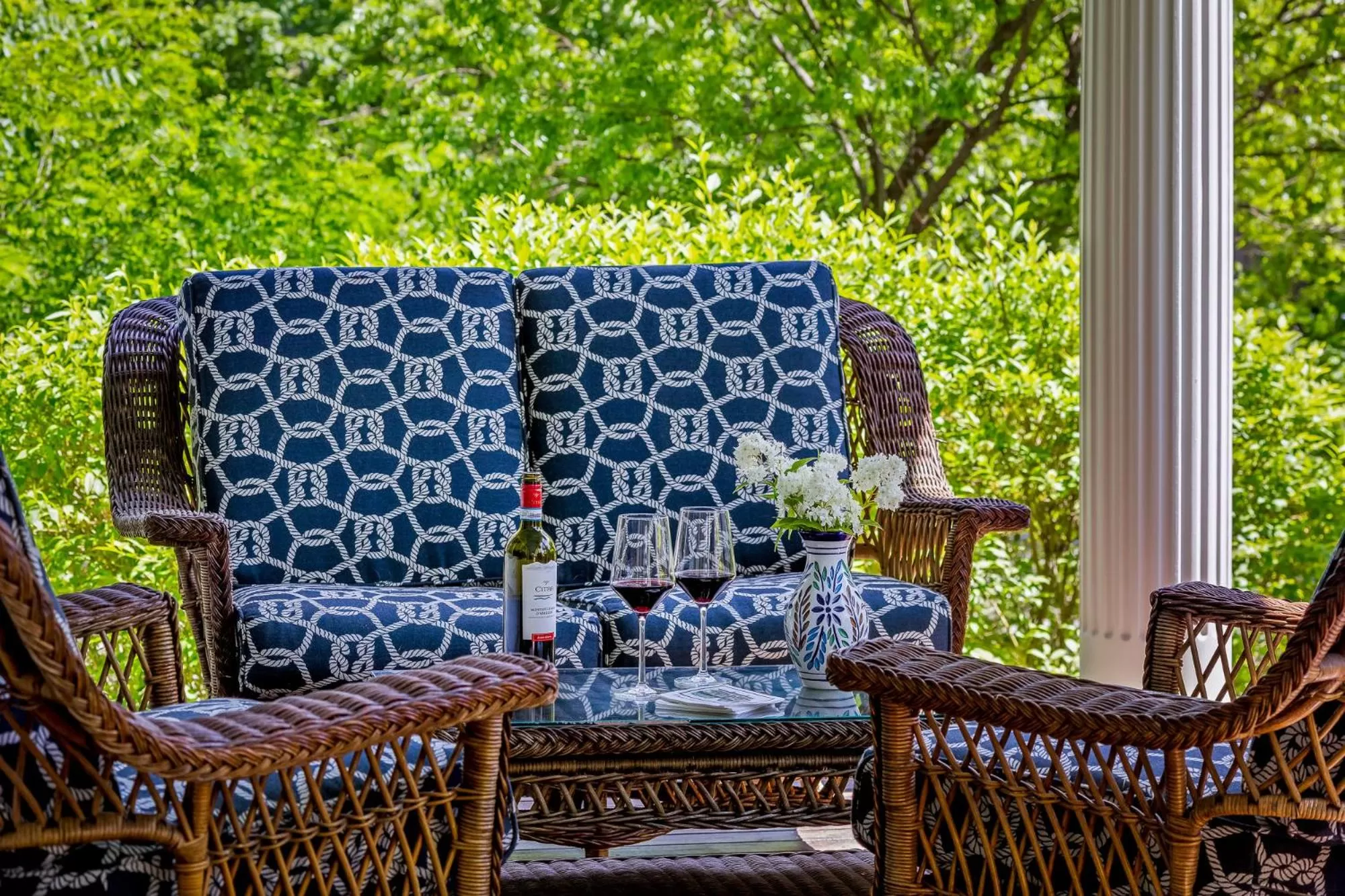Balcony/Terrace in Abigail's Inn