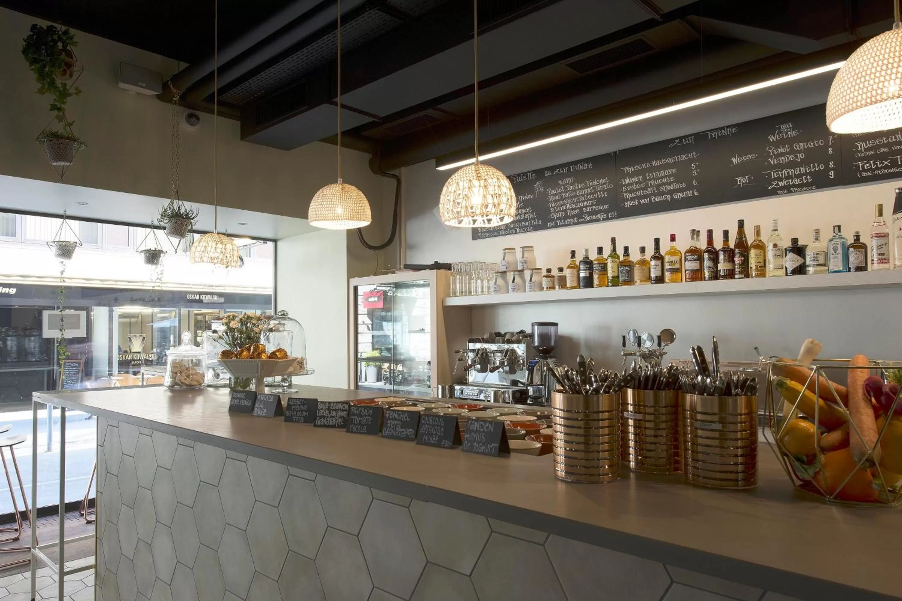 Restaurant/places to eat in Townhouse Boutique Hotel