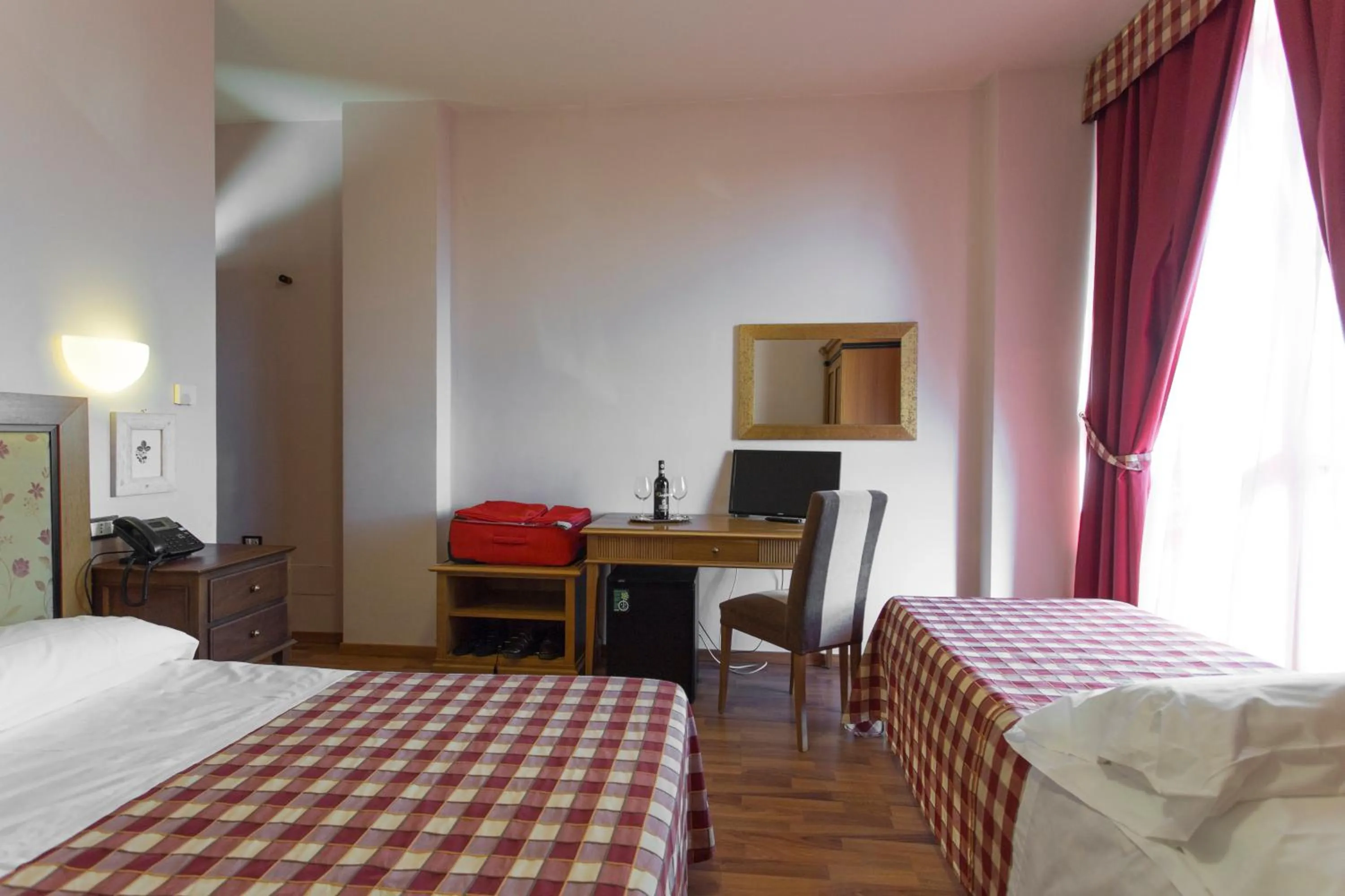 Bedroom, Bed in Hotel Il Giardino