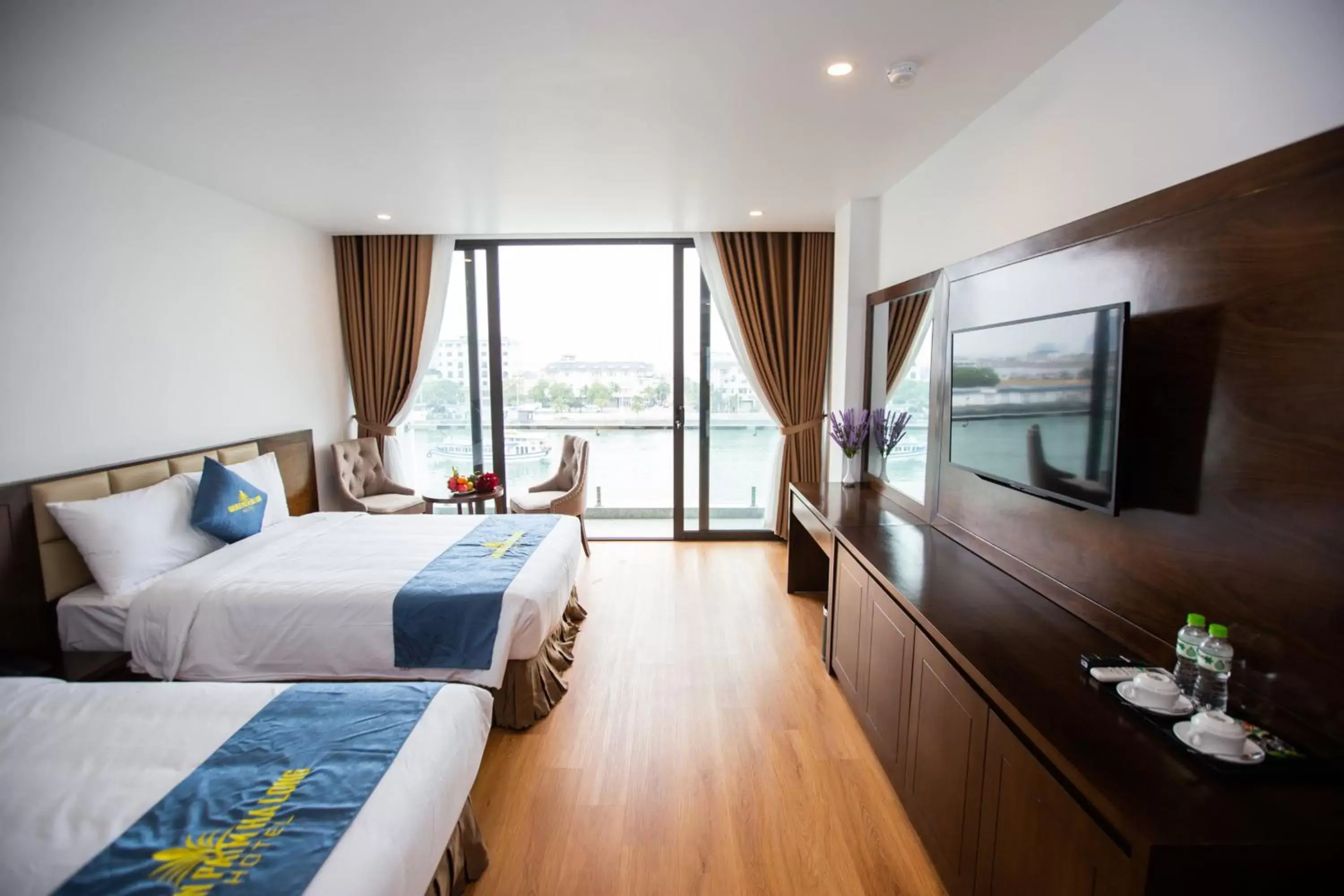 Family Room with Balcony - single occupancy in Golden Palm HaLong Hotel Family Room with Balcony - single occupancy in Golden Palm HaLong Hotel