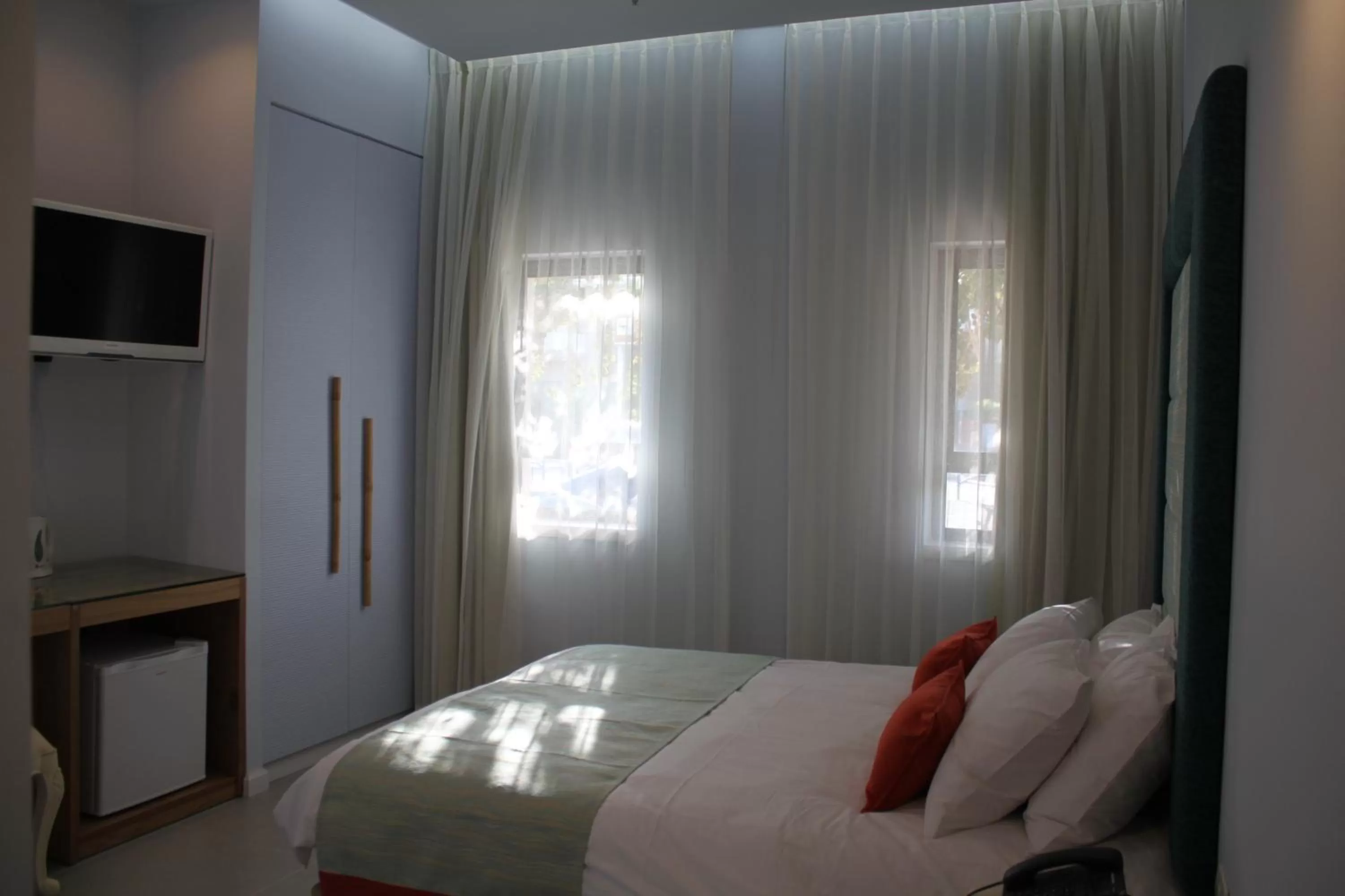 Superior  Room in Bat Galim Boutique Hotel