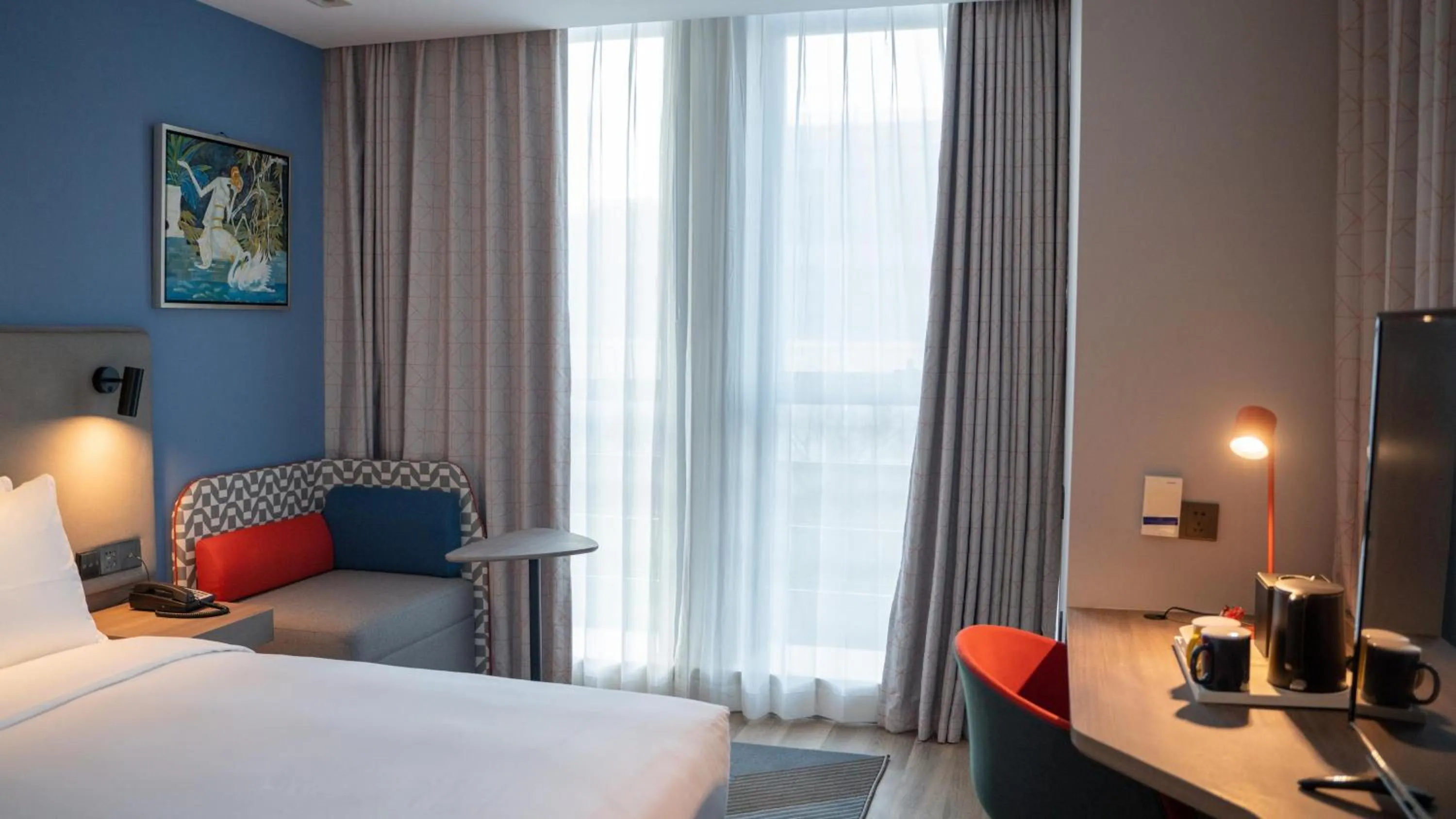 Photo of the whole room, Bed in Holiday Inn Express Nantong Xinghu by IHG