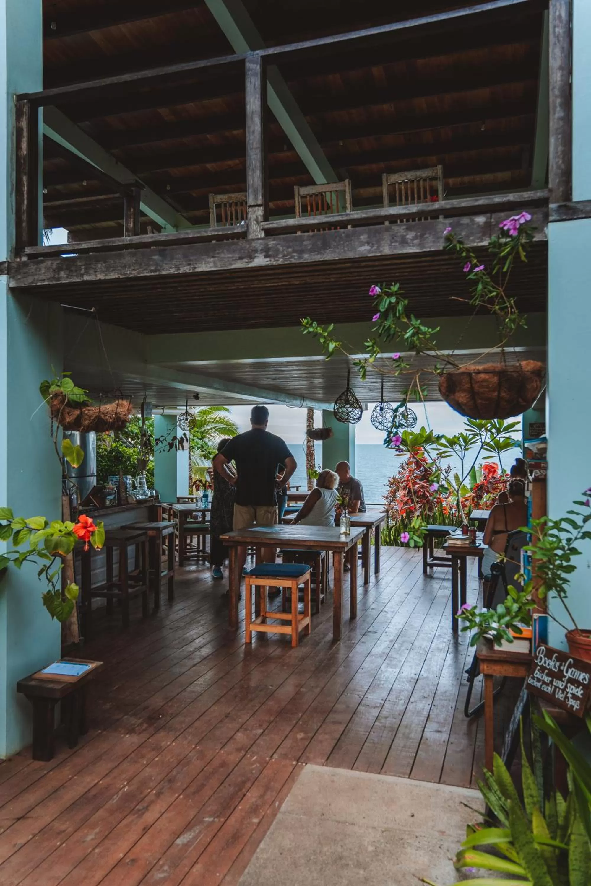 Lounge or bar, Restaurant/Places to Eat in Bird Island Bungalows