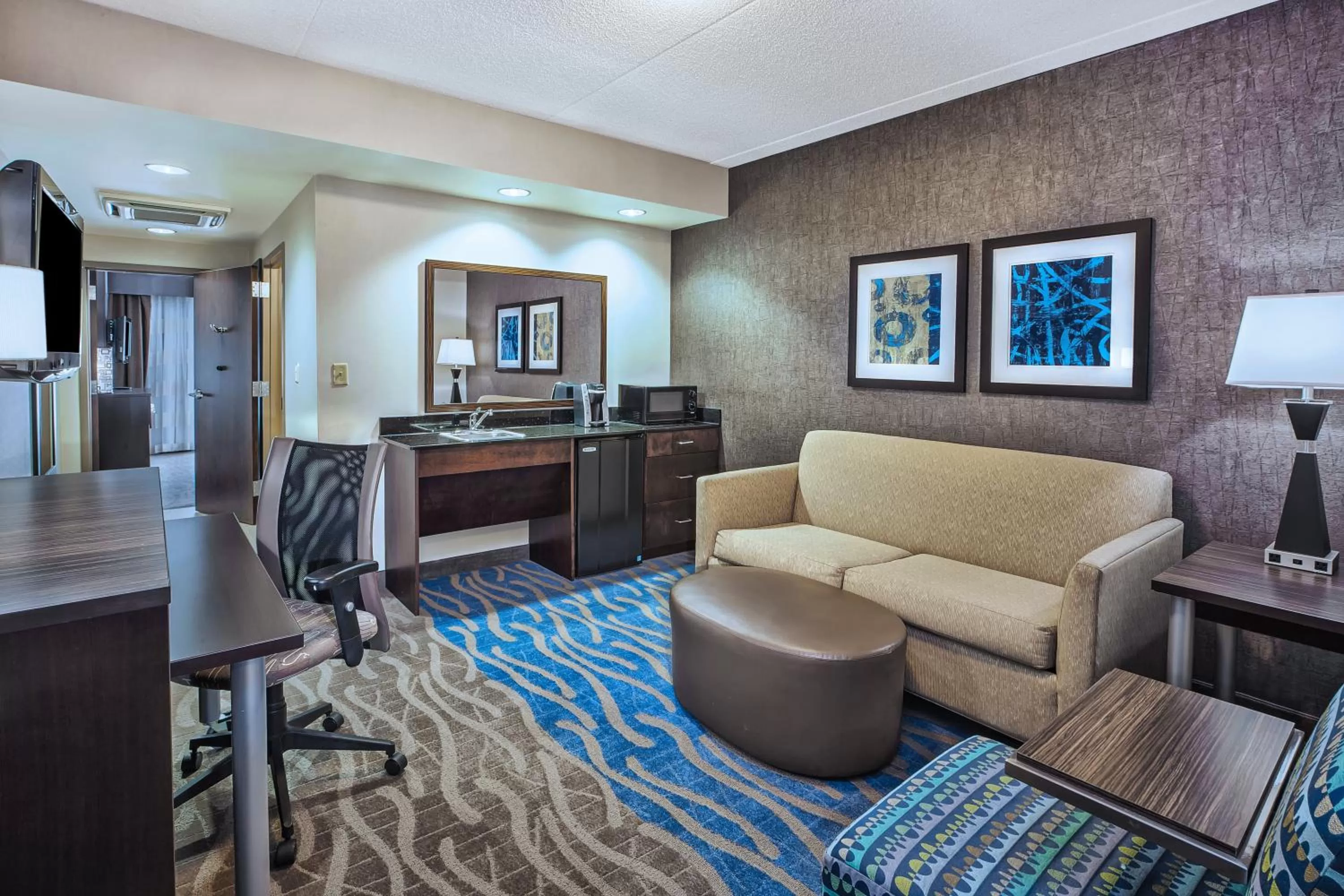 Photo of the whole room in Holiday Inn Express & Suites Dayton South - I-675 by IHG