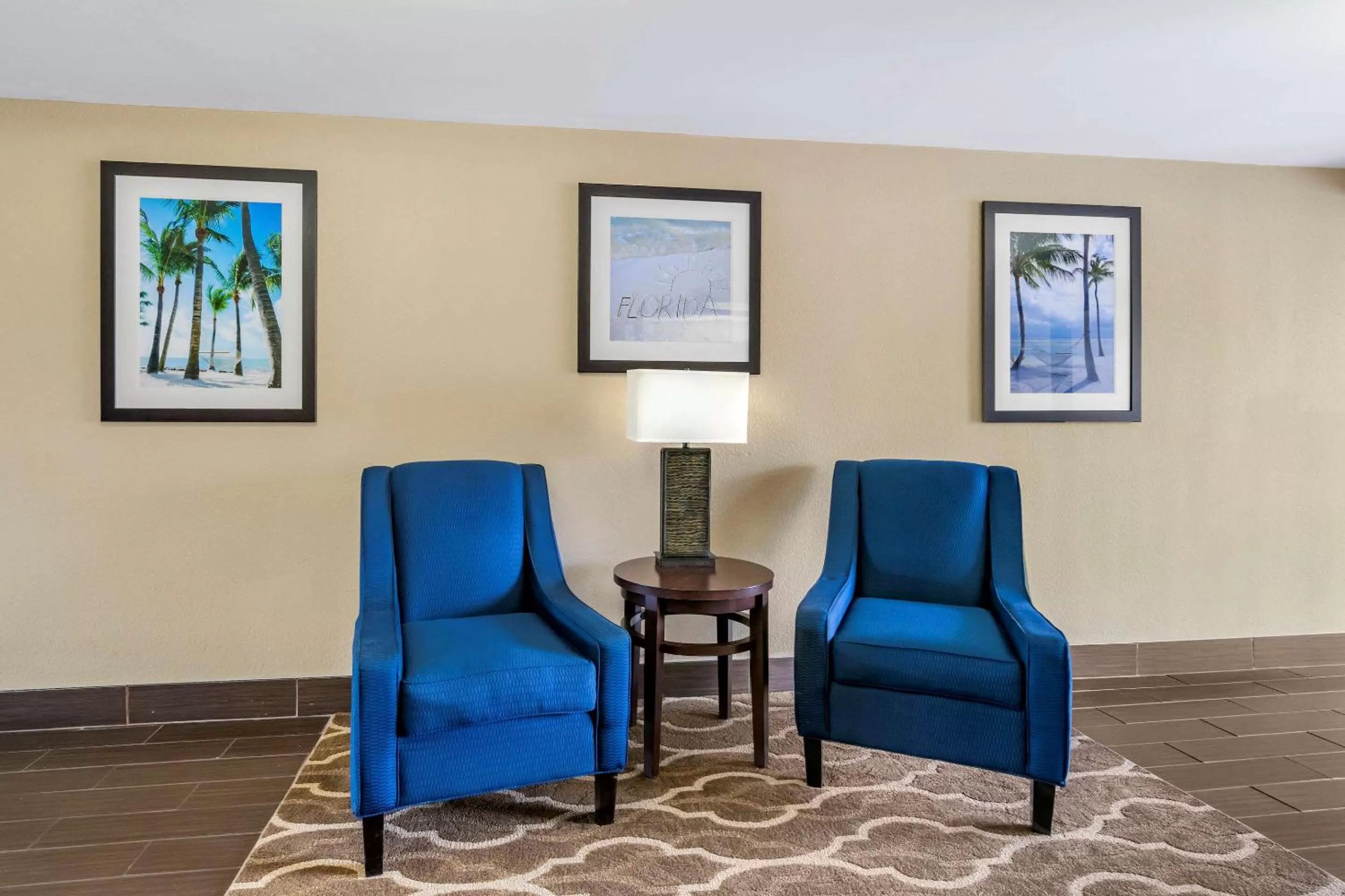 Lobby or reception in Comfort Inn & Suites St Pete - Clearwater International Airport