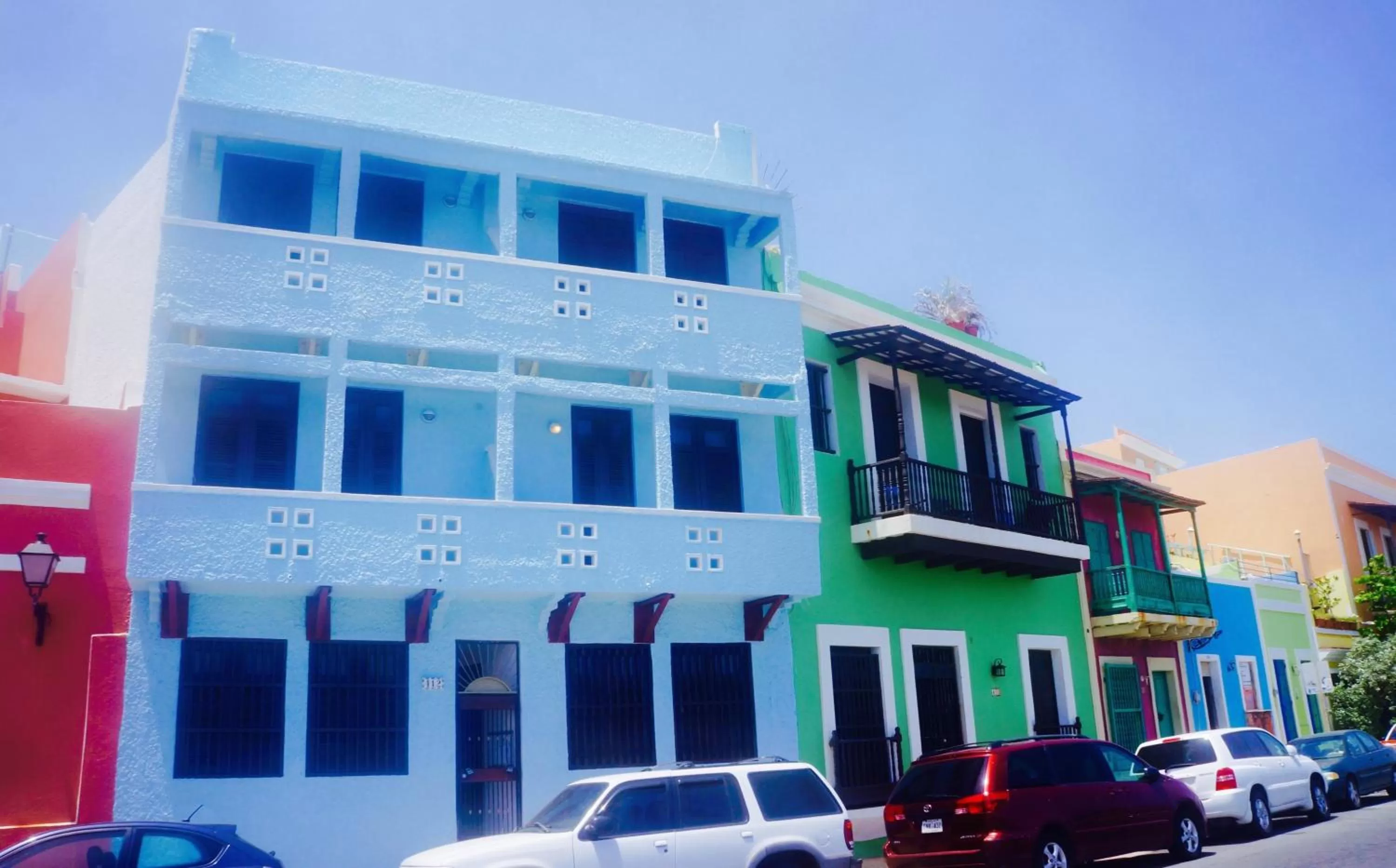 Neighbourhood in La Capitana Old San Juan Building