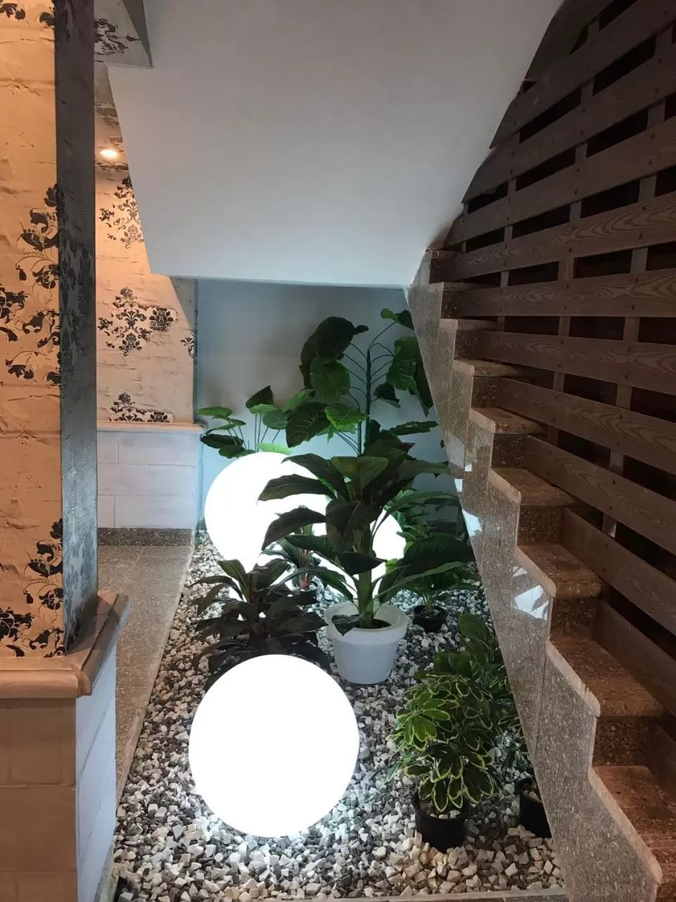 Restaurant/places to eat in Negresco Hotel