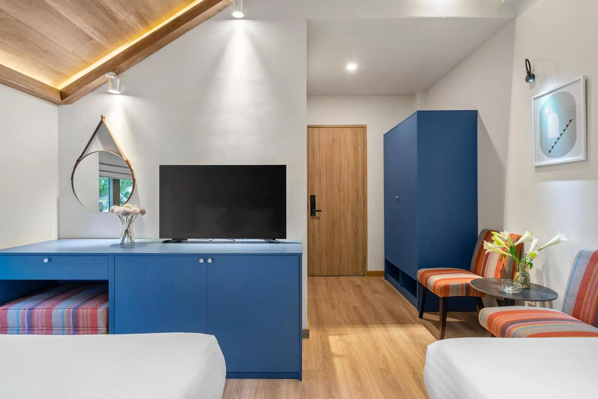 TV and multimedia, Bed in De La Sol Villa Dalat