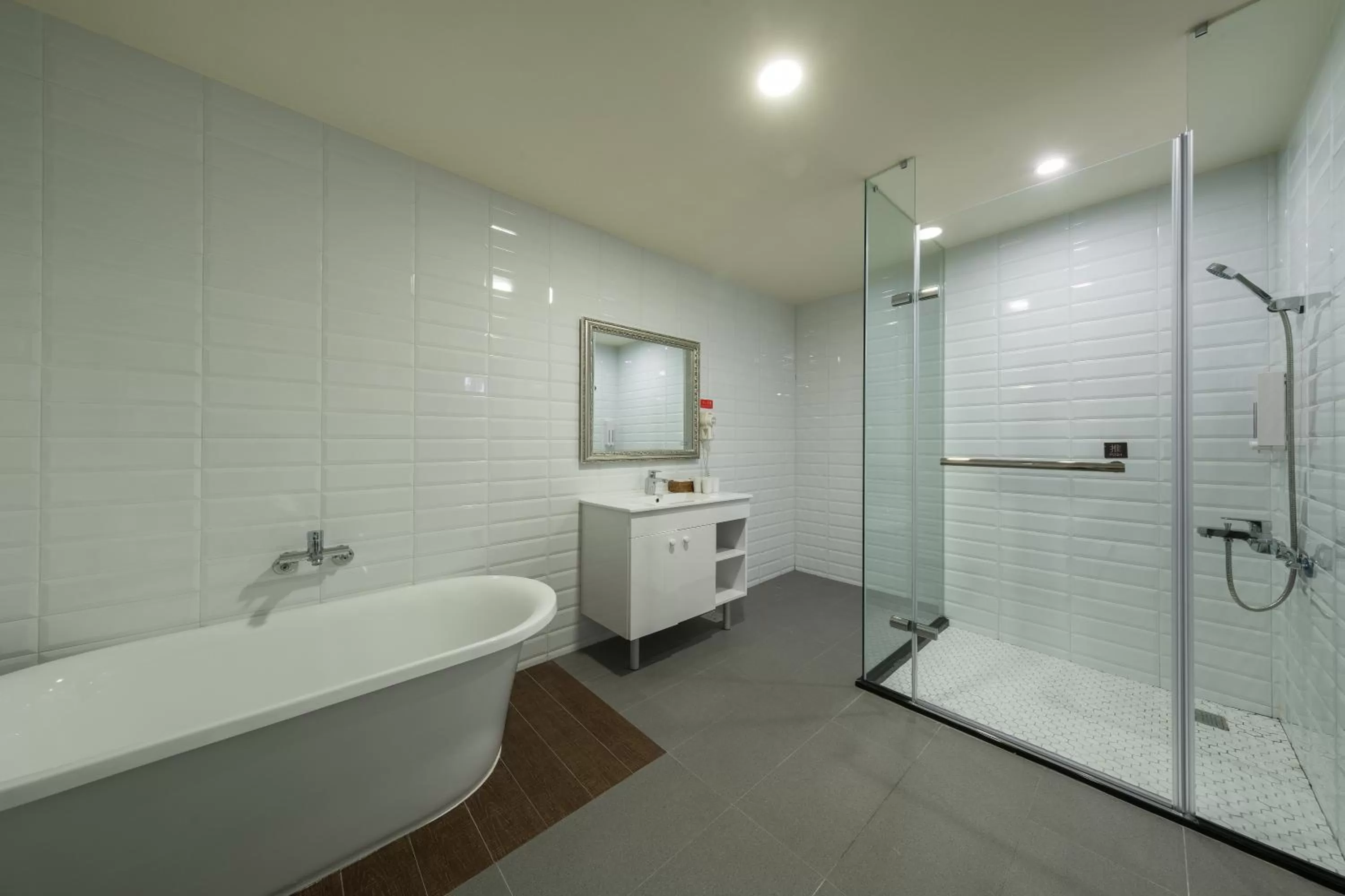 Bathroom in Skyone Hotel