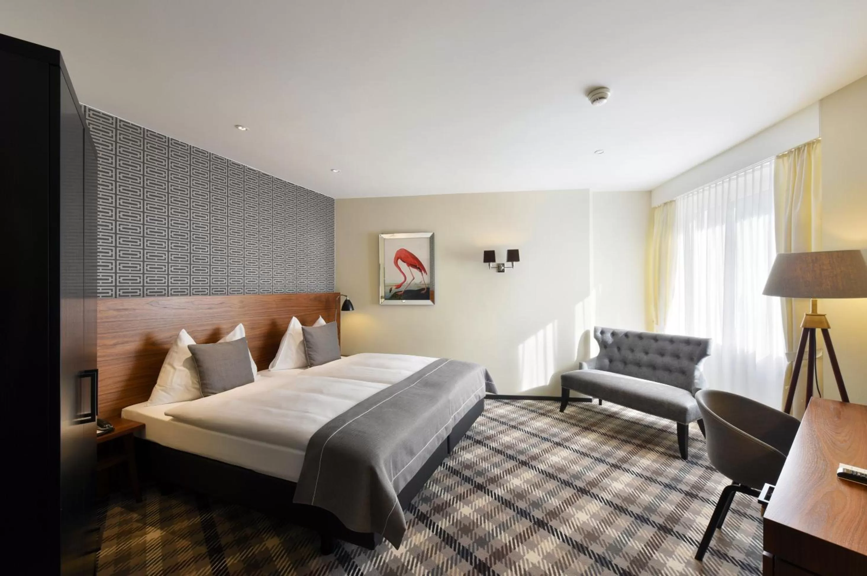 Photo of the whole room, Bed in Hotel City Zürich Design & Lifestyle