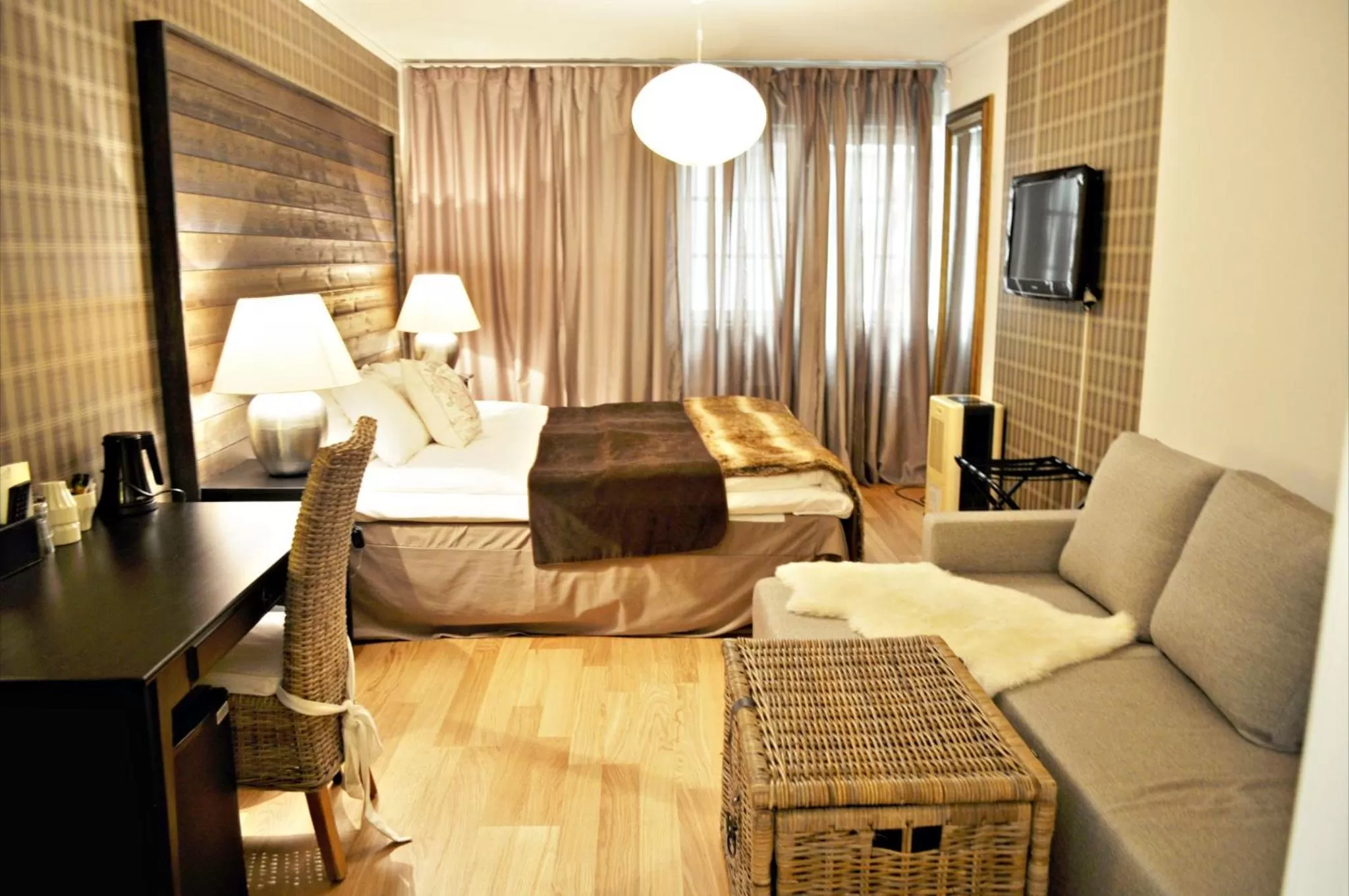 Photo of the whole room, Bed in Jennys Hotell och Restaurang