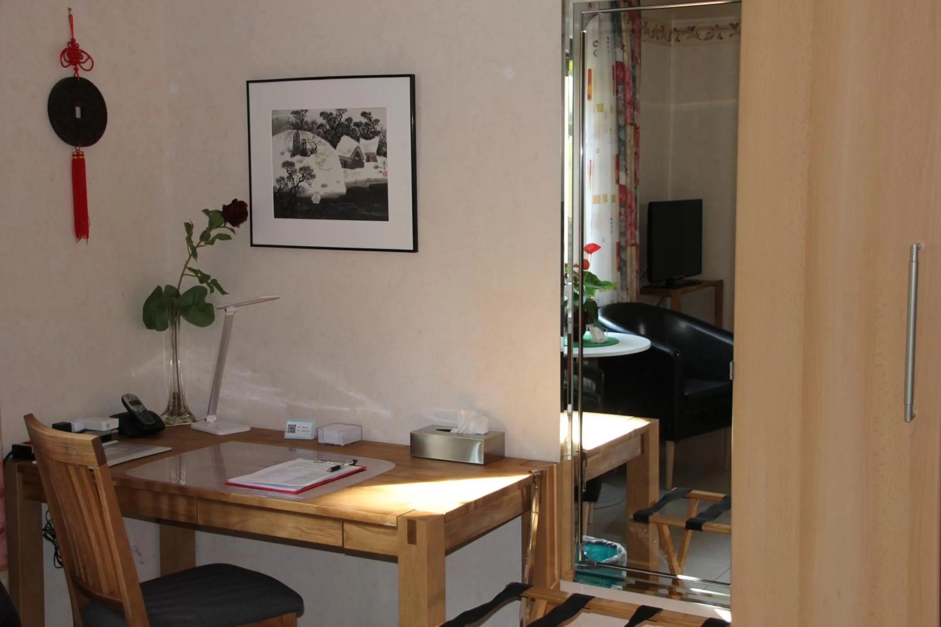 Photo of the whole room in Bed and Breakfast am Höhenweg