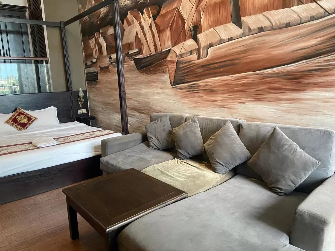 Blue Crystal boutique Hotel