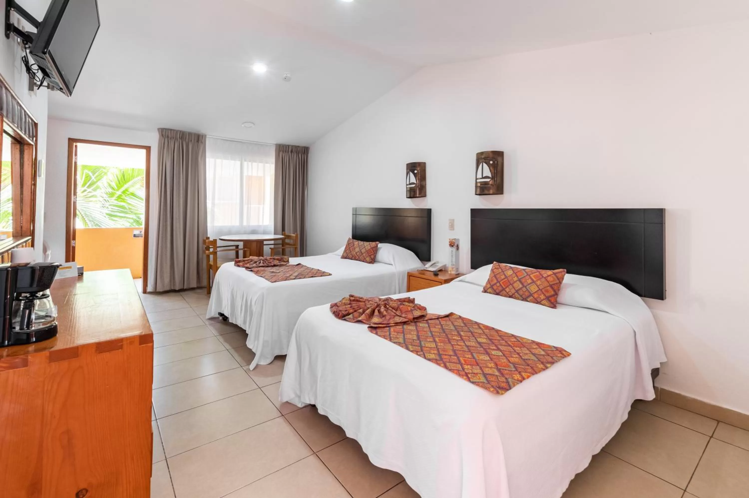 Standard Double Room with Garden View in Costa de Oro Beach Hotel