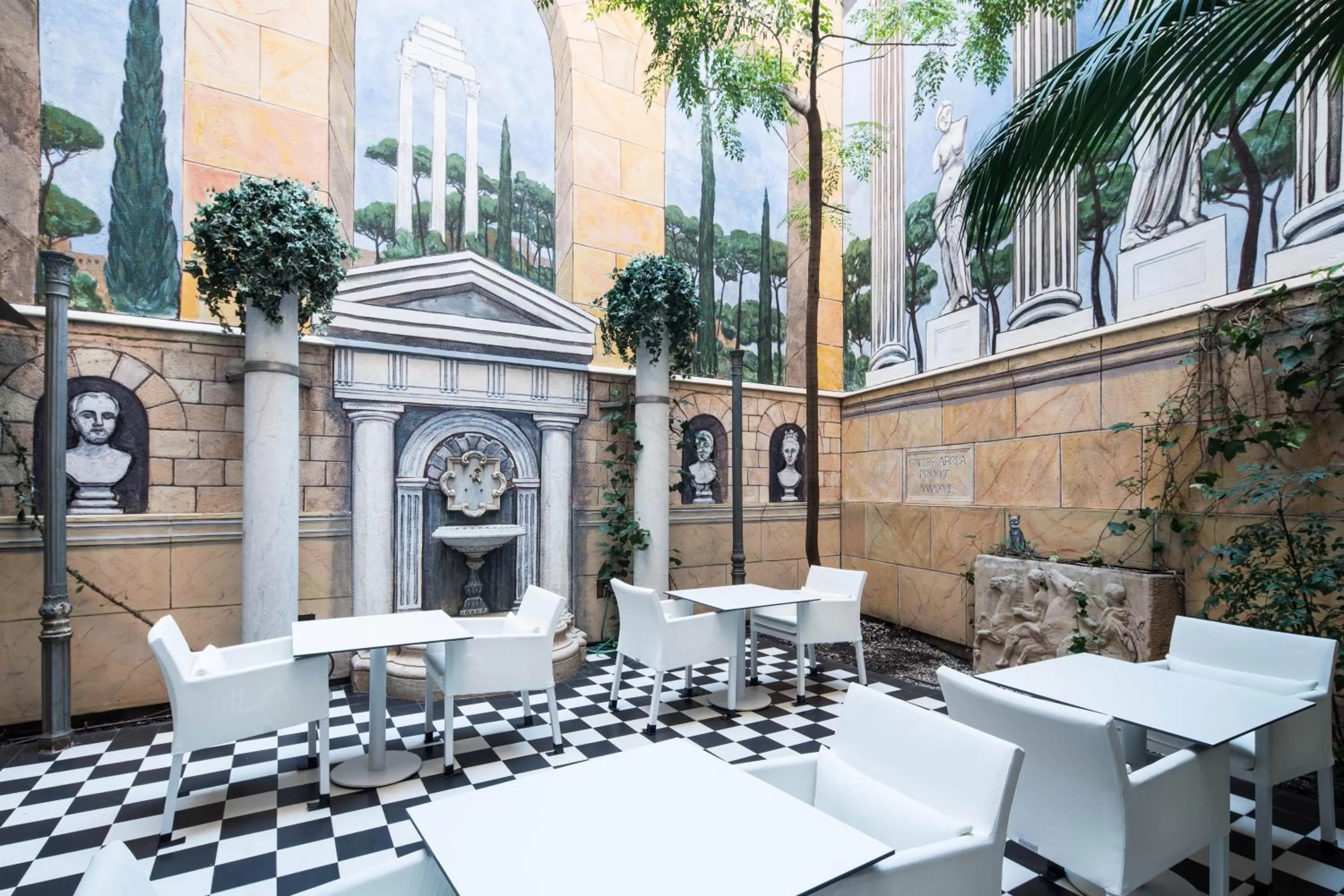 Patio in Catalonia Roma