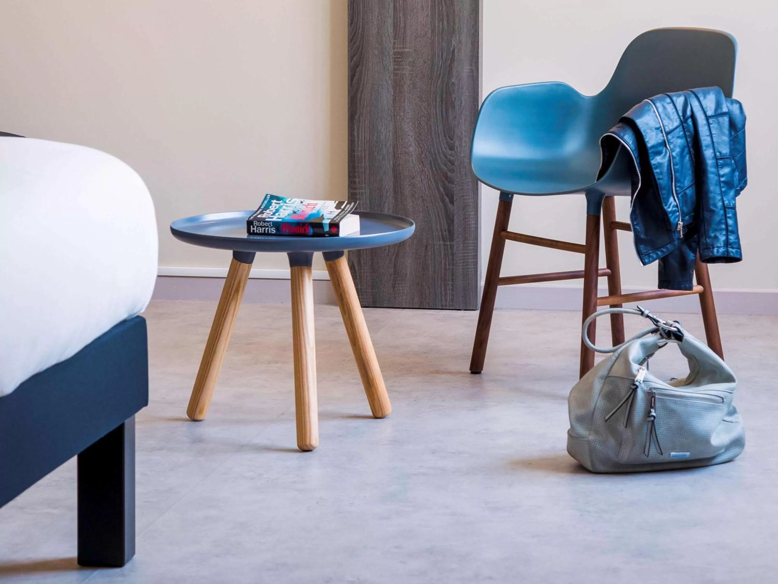 Photo of the whole room in Ibis Styles Sallanches Pays du Mont-Blanc