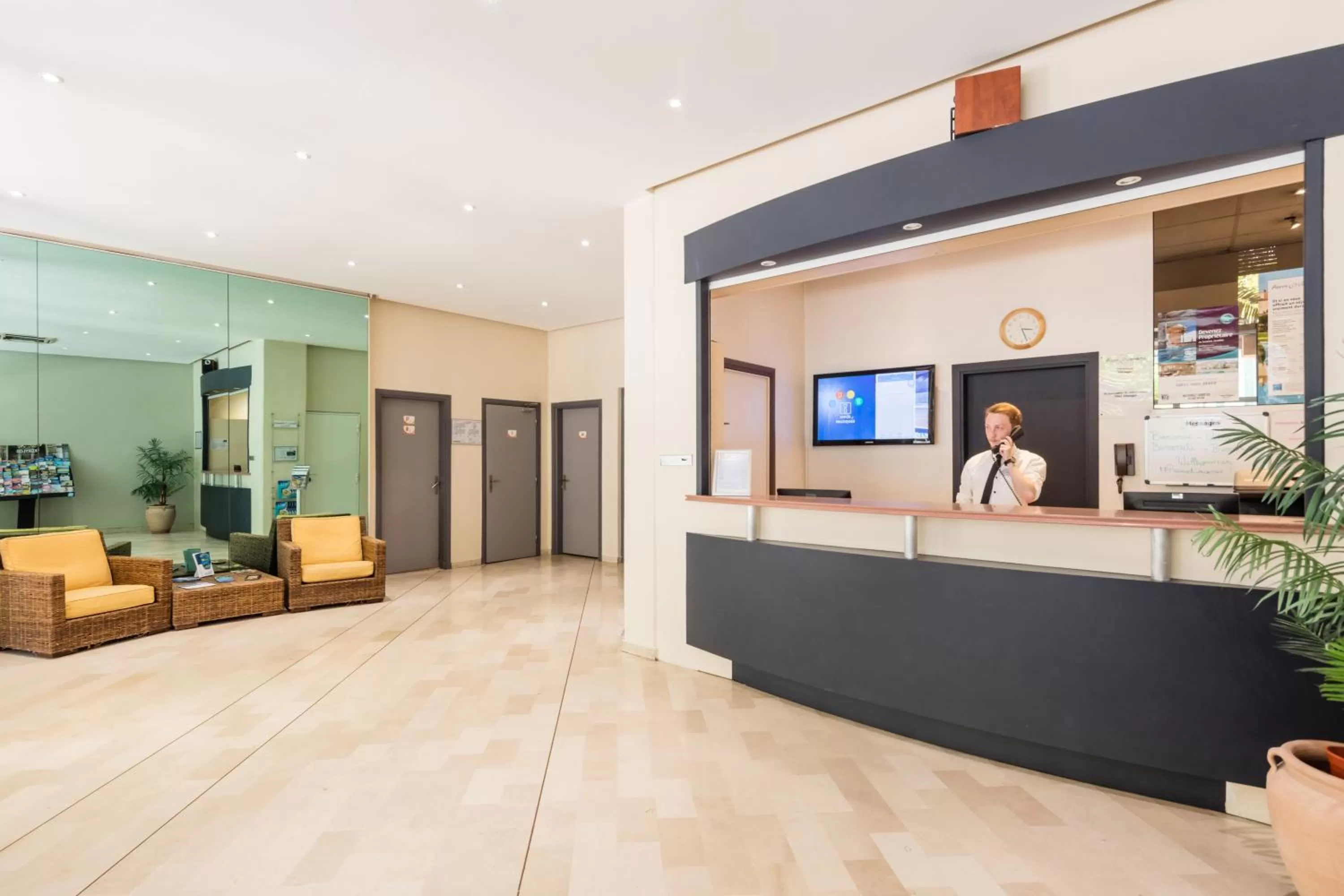 Lobby or reception in Résidence Pierre & Vacances Les Citronniers