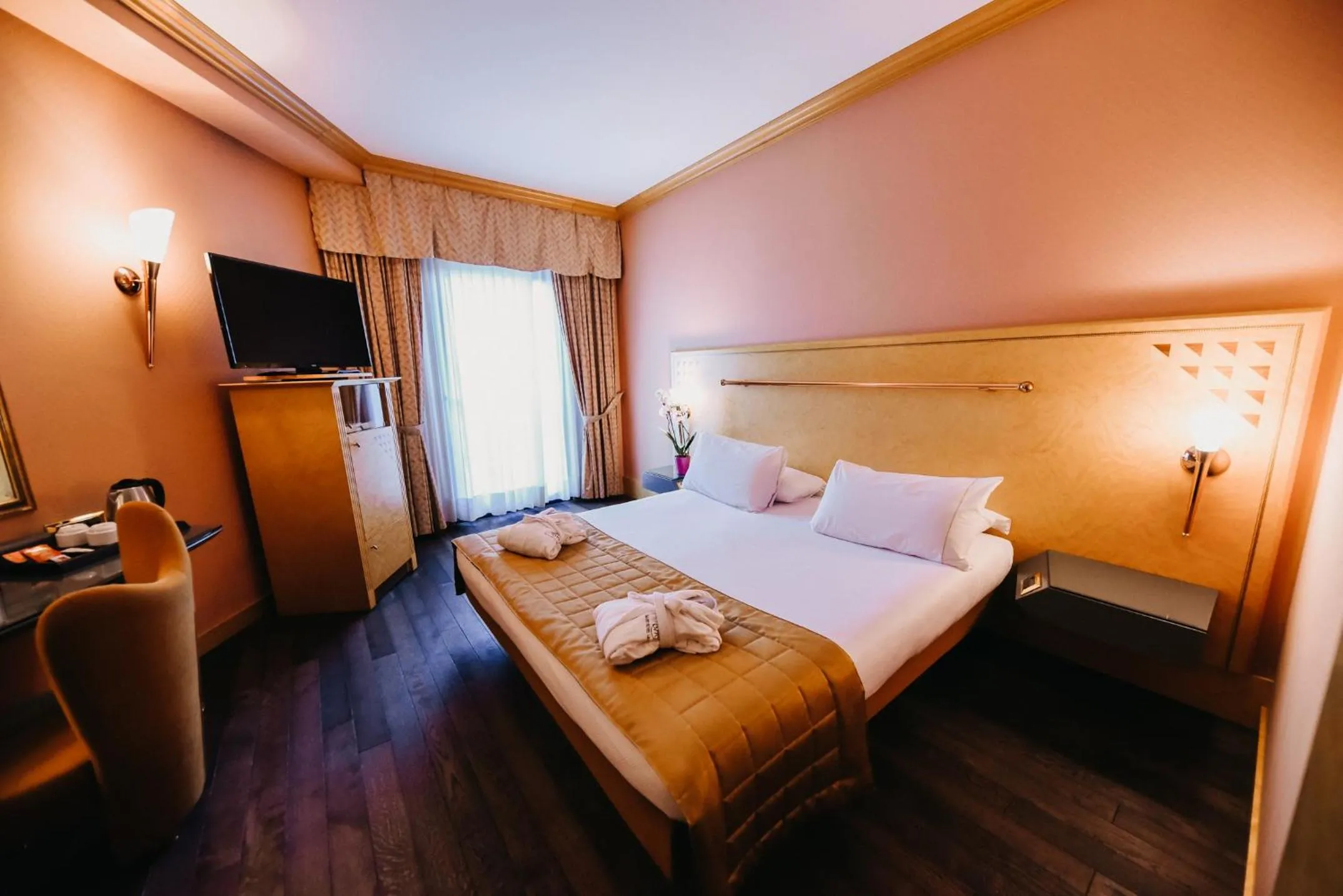 Photo of the whole room, Bed in SHG Hotel Antonella