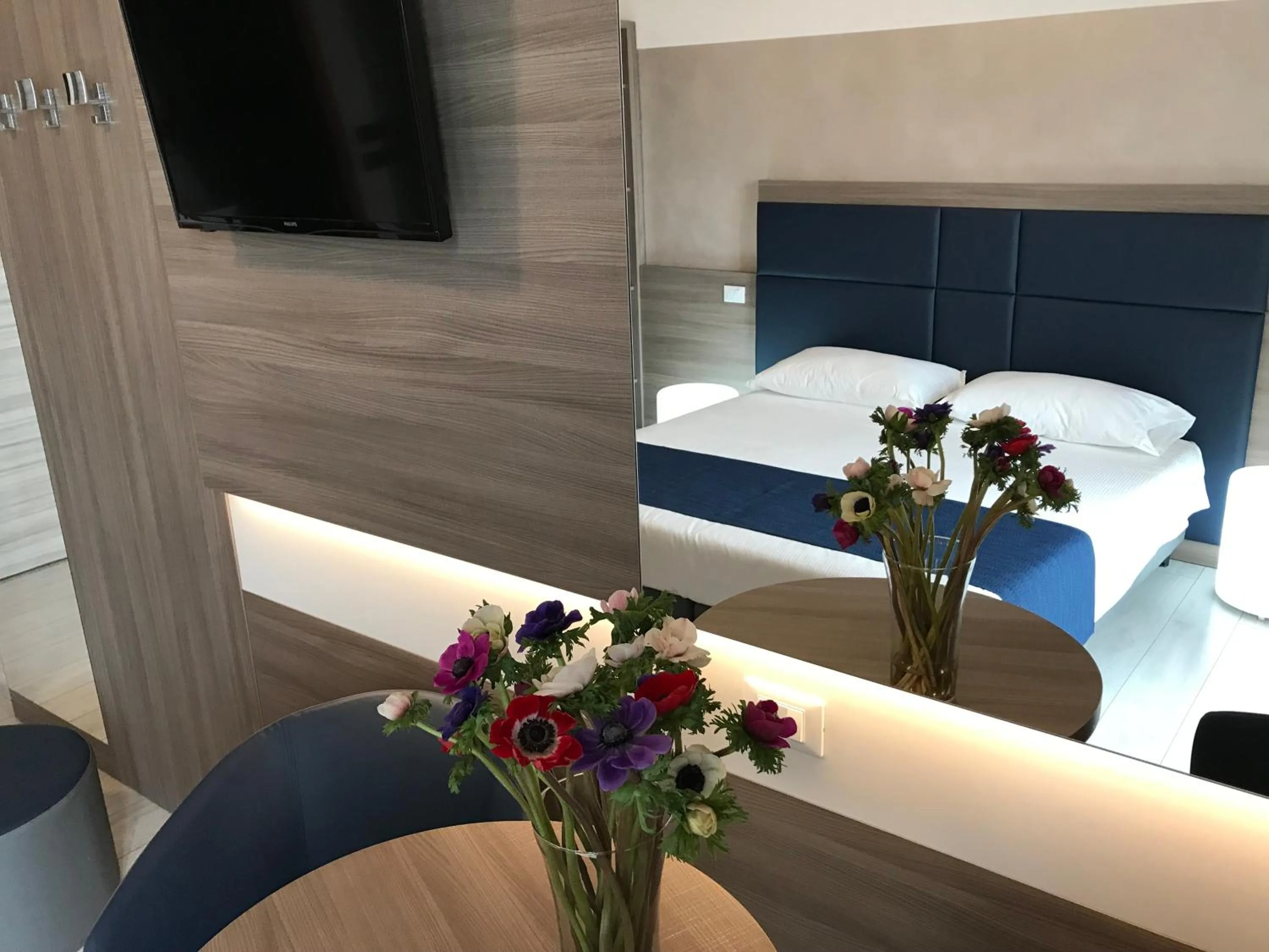 Decorative detail, Bed in Hotel Riviera