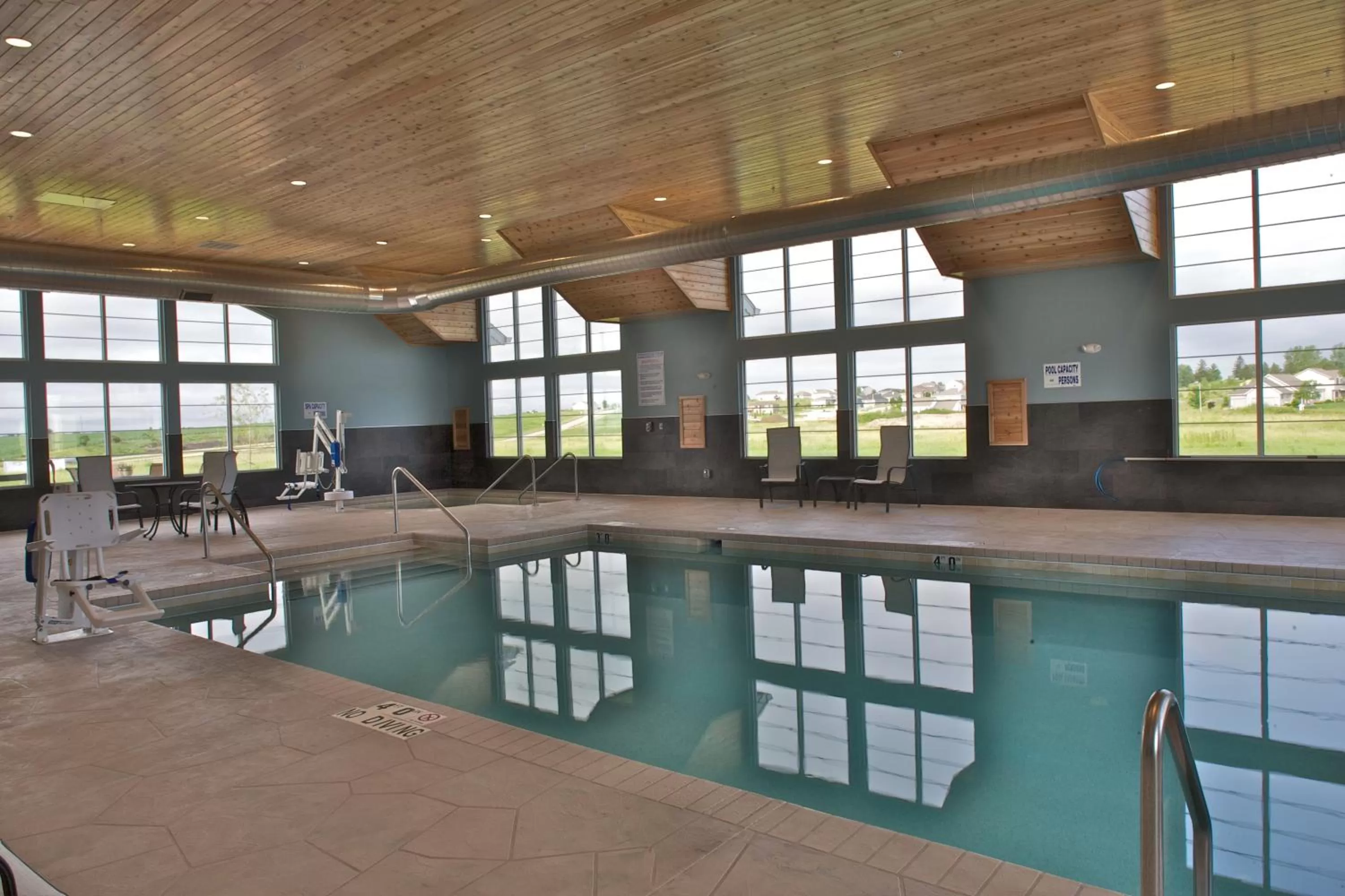 Swimming pool in Grandstay Hotel & Suites Mount Horeb - Madison