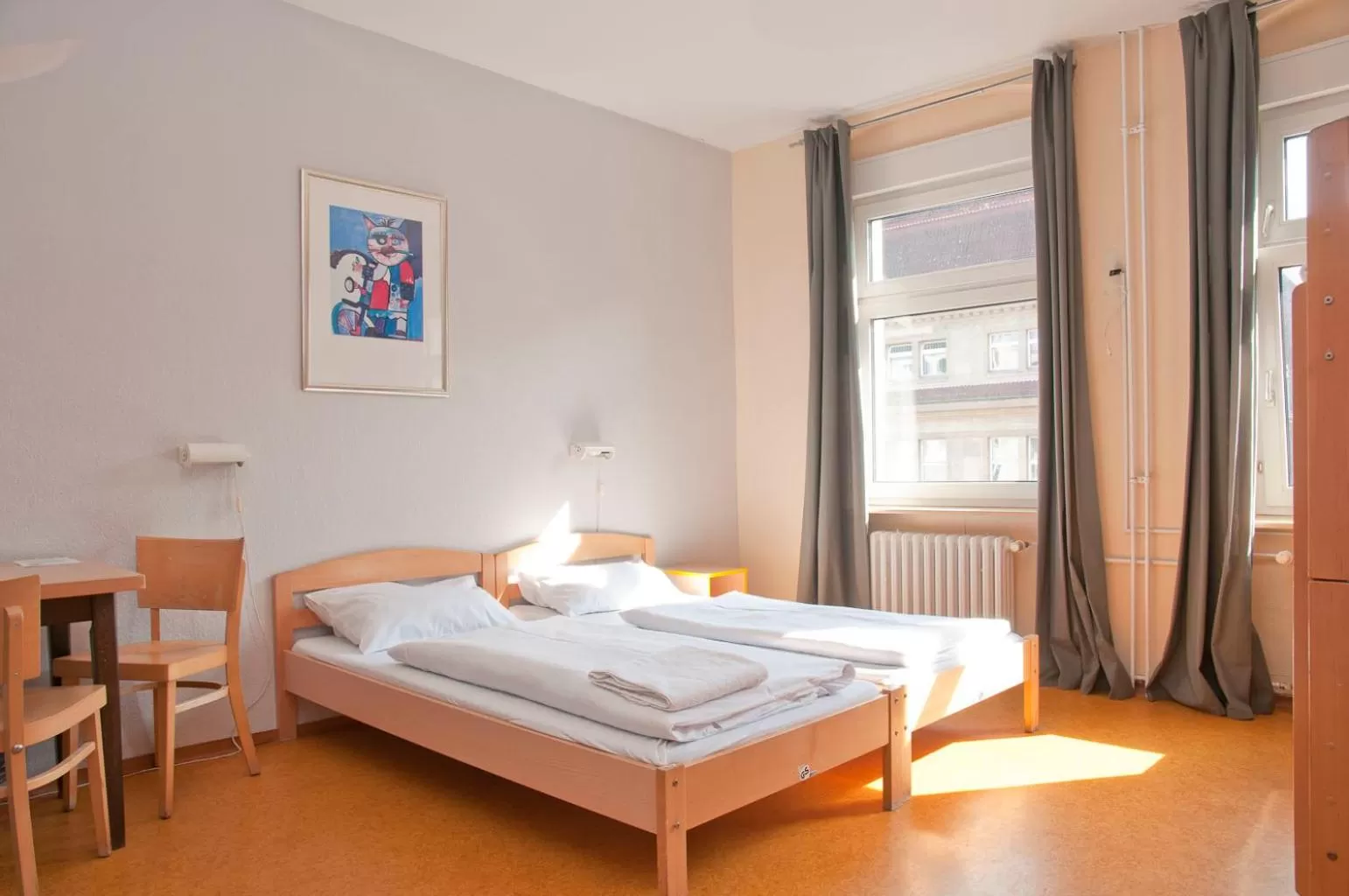 Staff, Bed in Happy Hotel Berlin