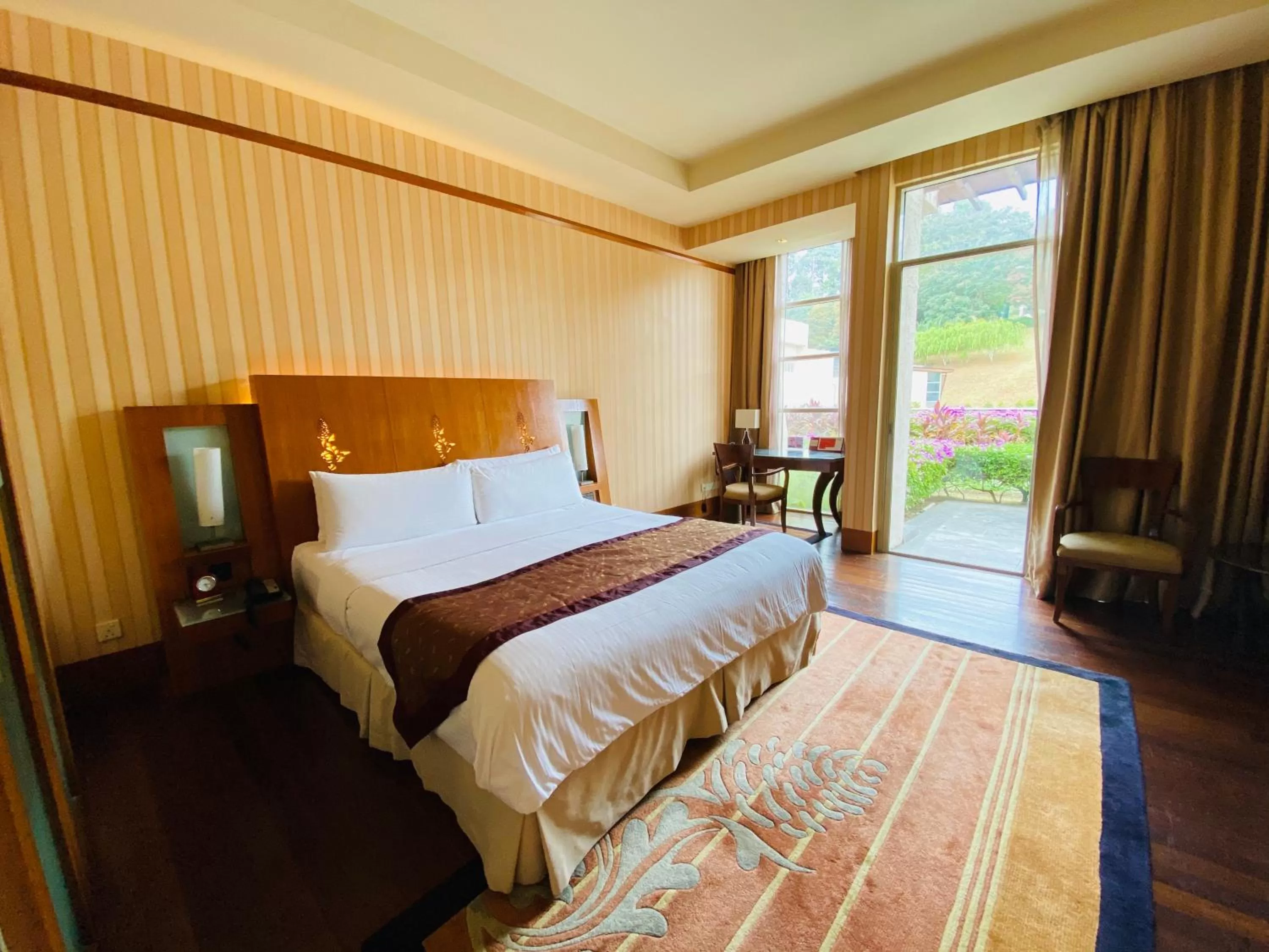 Bed in PULSE GRANDE Hotel Putrajaya