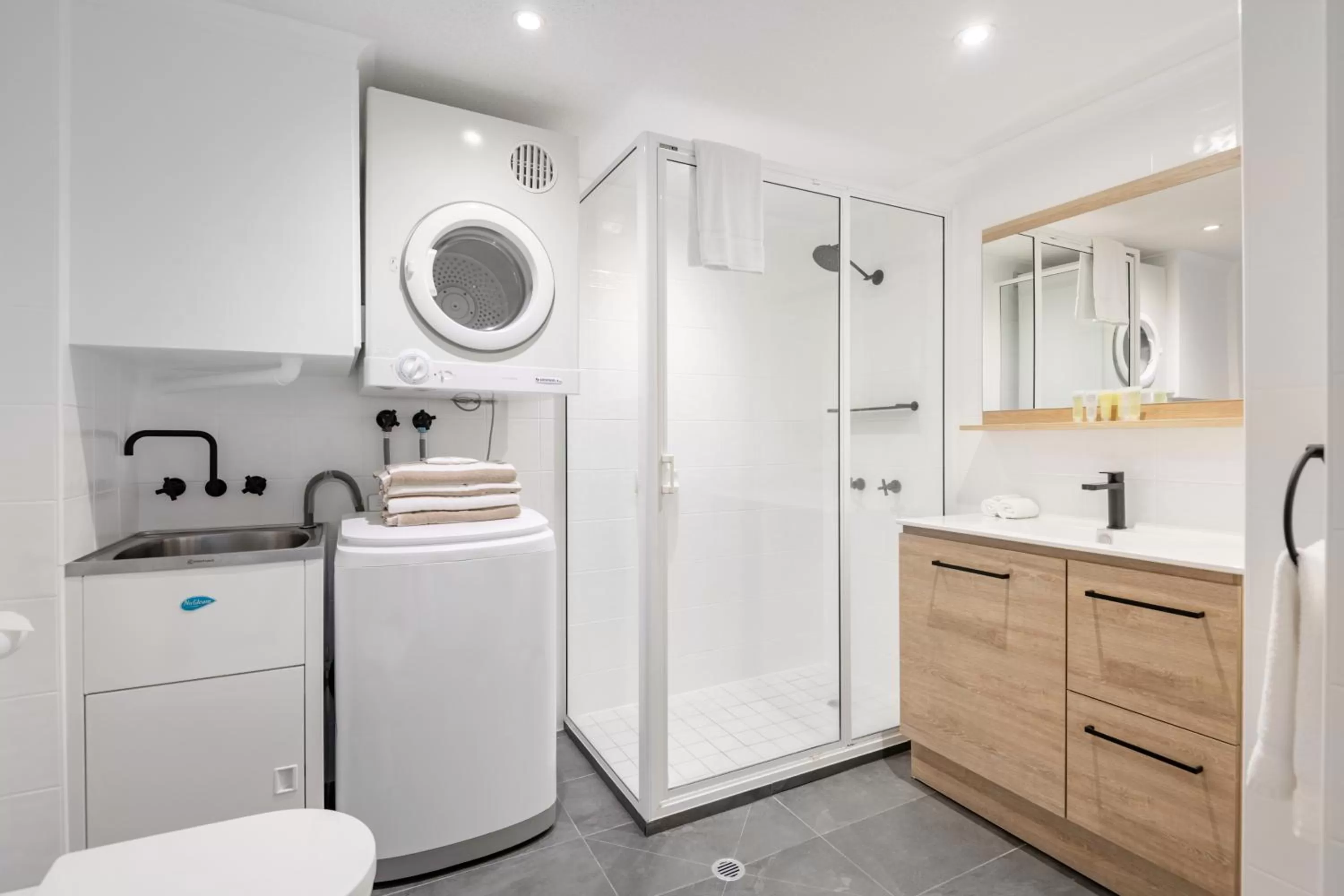 Shower in Garrick House