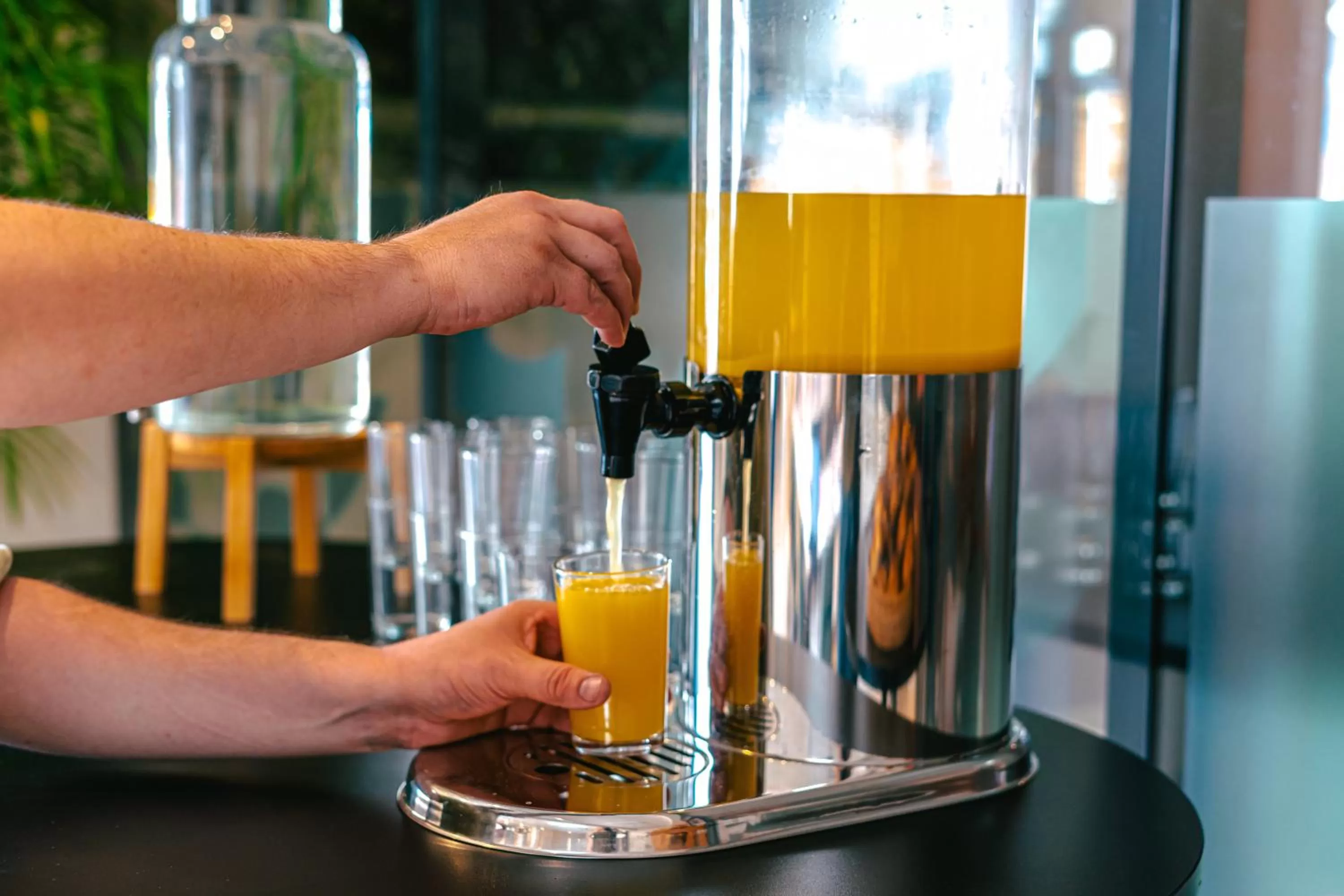 Meeting/conference room in Kyriad Marseille Palais Des Congrès – Vélodrome