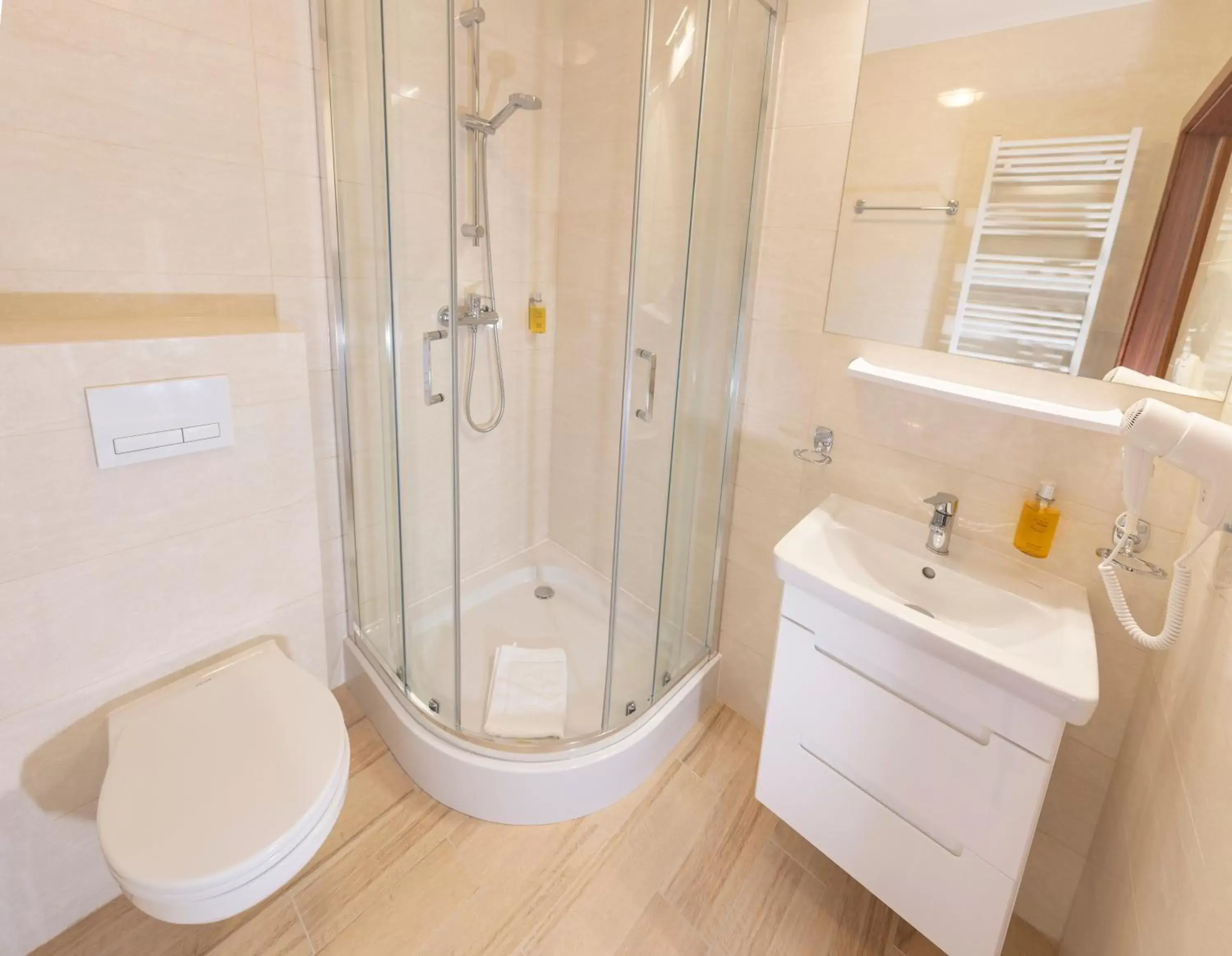 Comfort Double Room with Balcony in Hotel Mona Lisa Wellness & Spa Comfort Double Room with Balcony in Hotel Mona Lisa Wellness & Spa