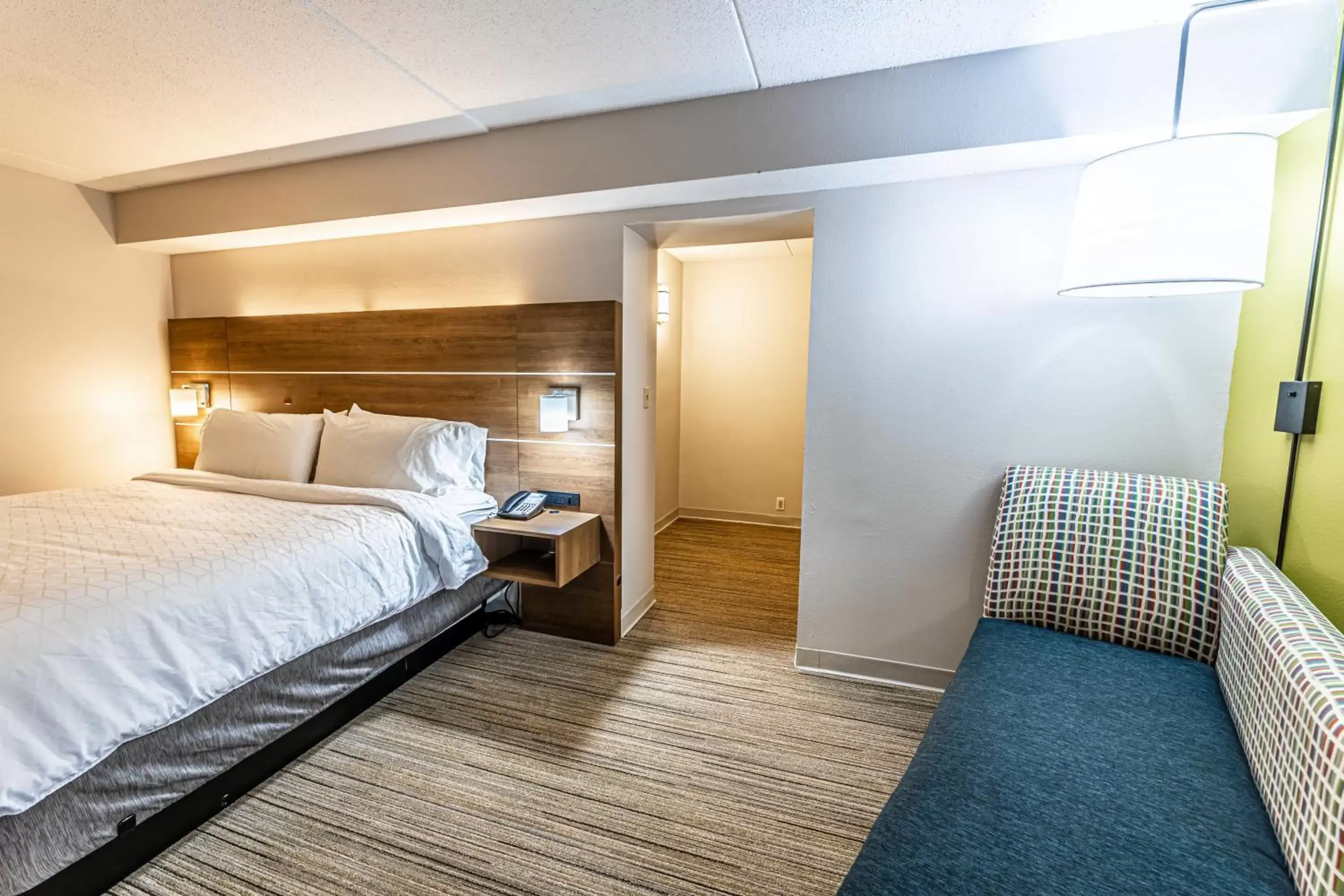 Executive King Room - Non-Smoking in Holiday Inn Express Indianapolis South, an IHG Hotel Executive King Room - Non-Smoking in Holiday Inn Express Indianapolis South, an IHG Hotel