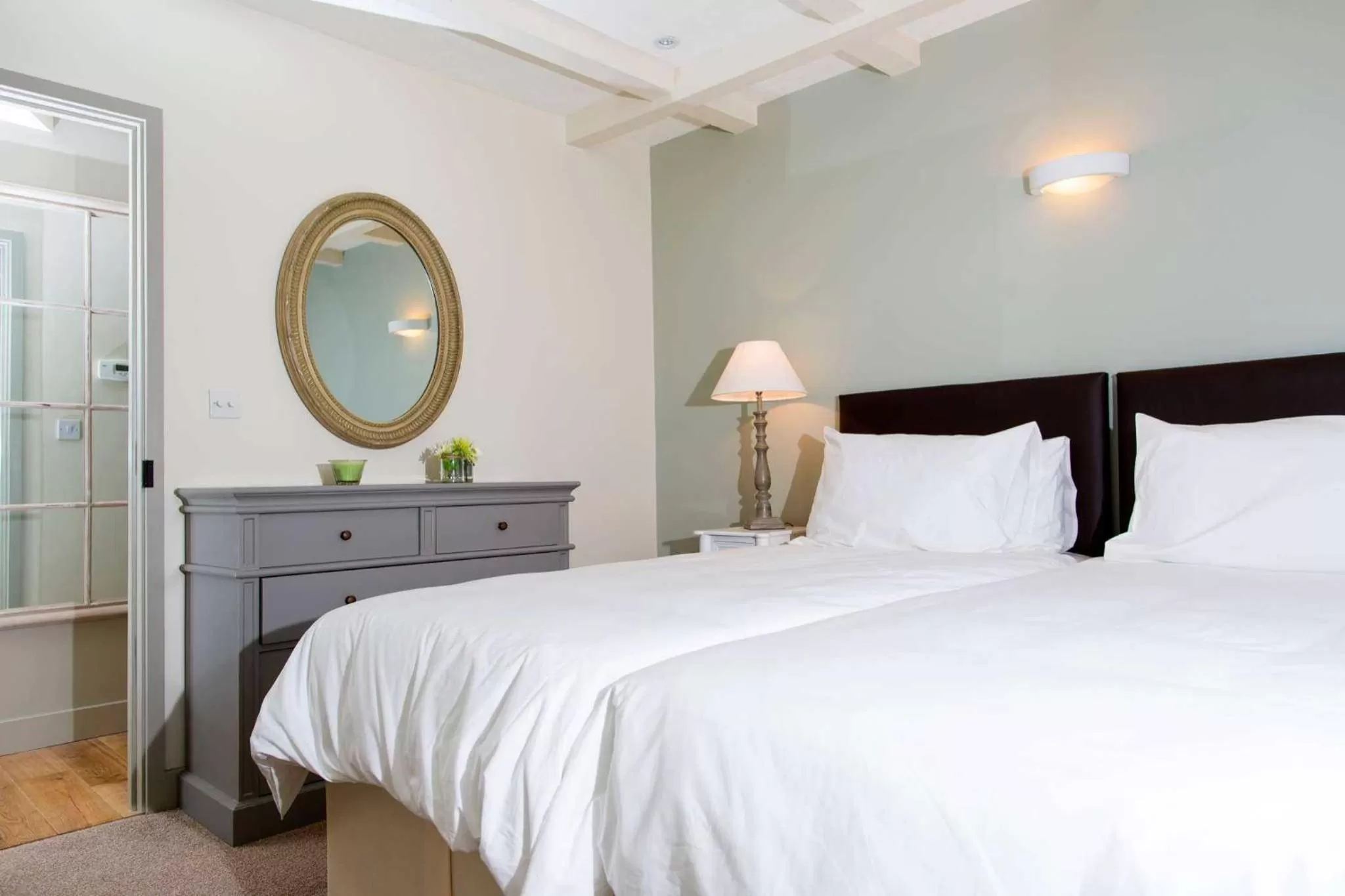 Bedroom, Bed in The Bear, Cowbridge