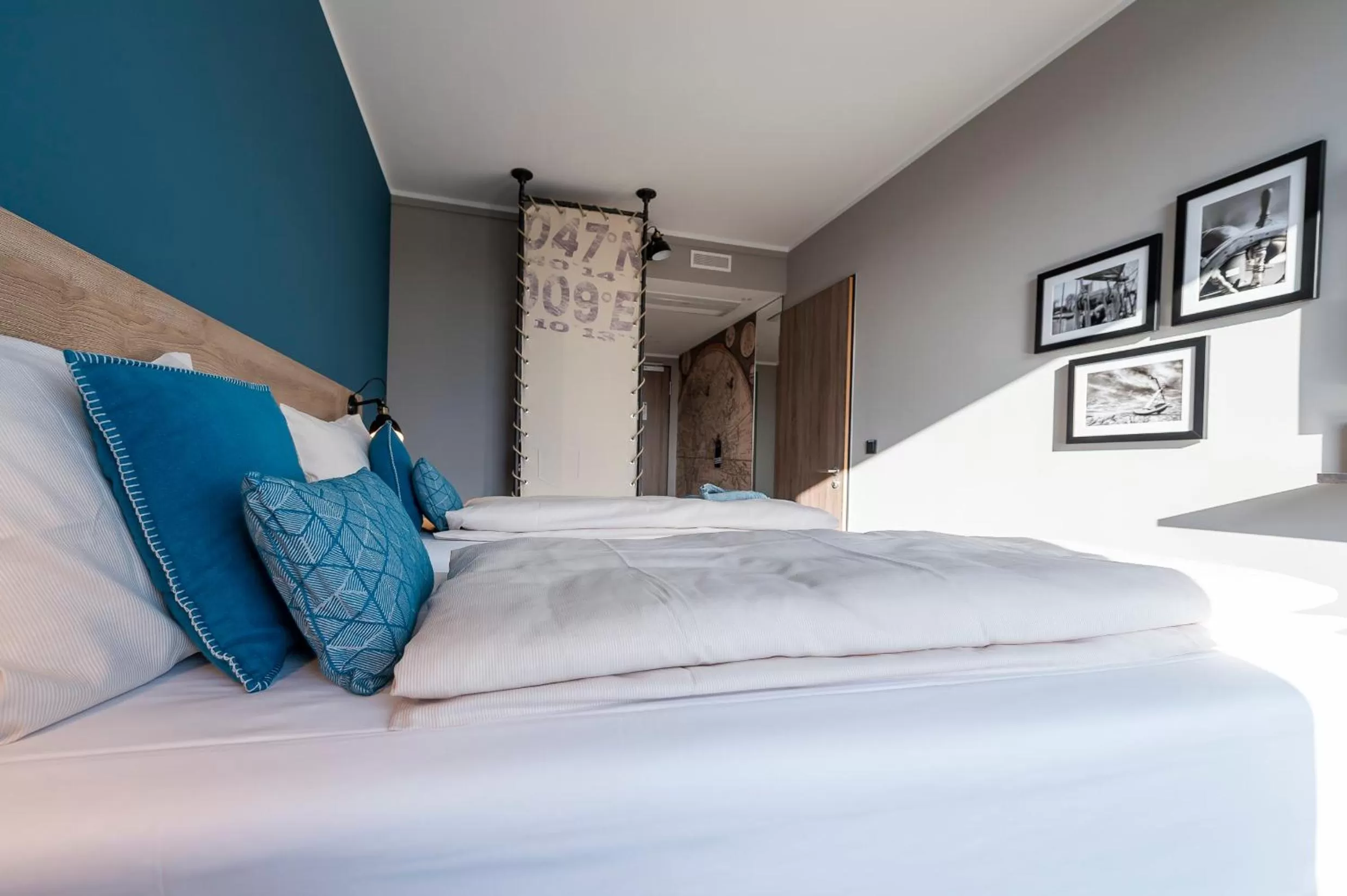 Bed in HARBR Hotel Konstanz, a member of Radisson Individuals