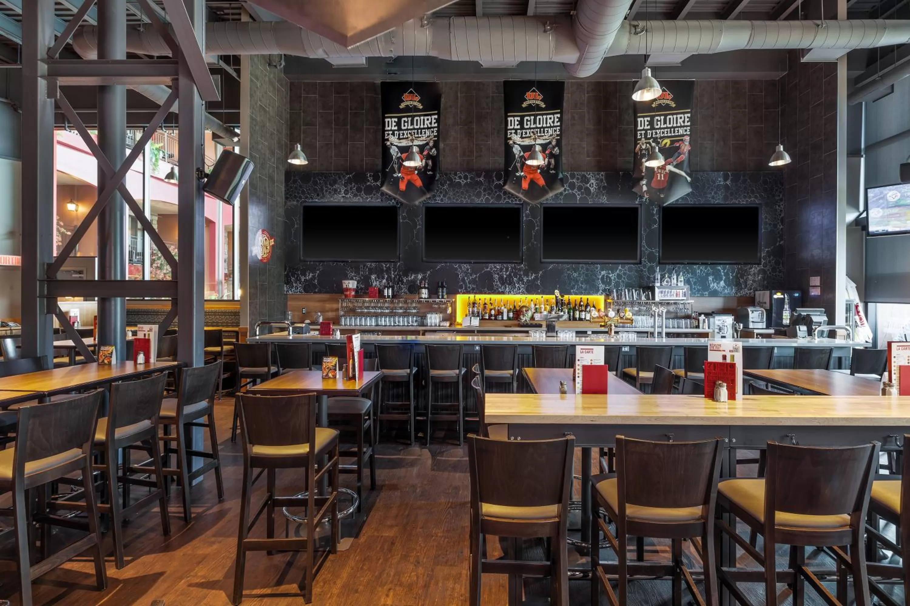 Lounge or bar in Hotel Universel